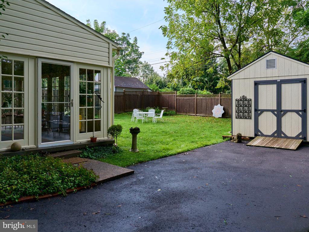 438 OLD LANCASTER ROAD