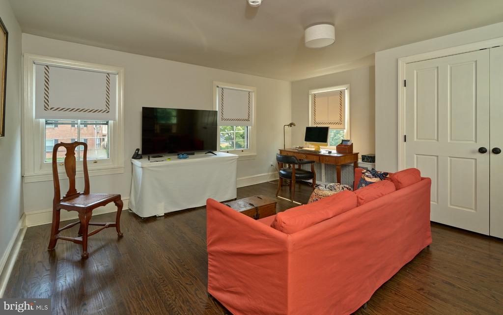 438 OLD LANCASTER ROAD