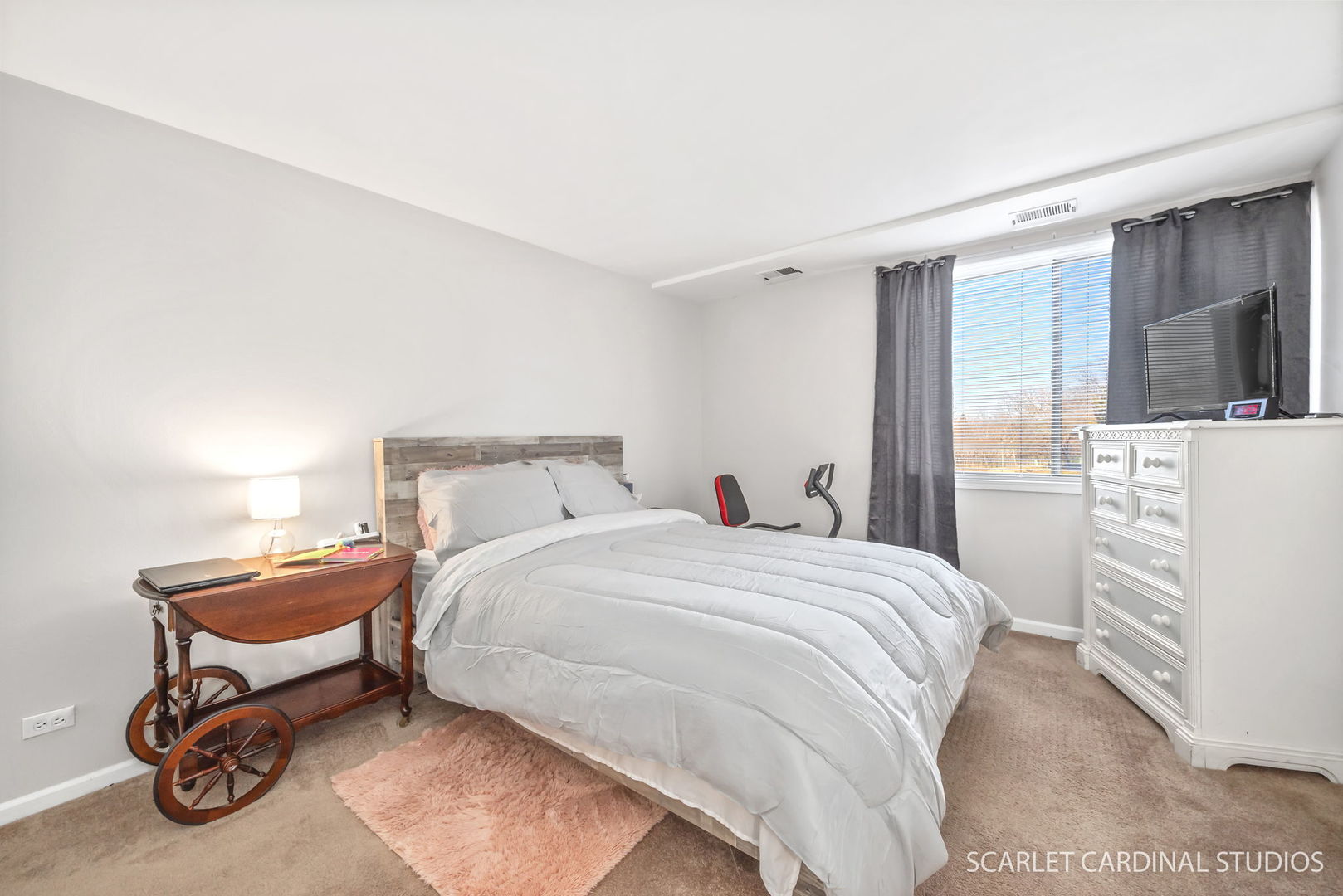 460 Raintree Court Unit: 2M
