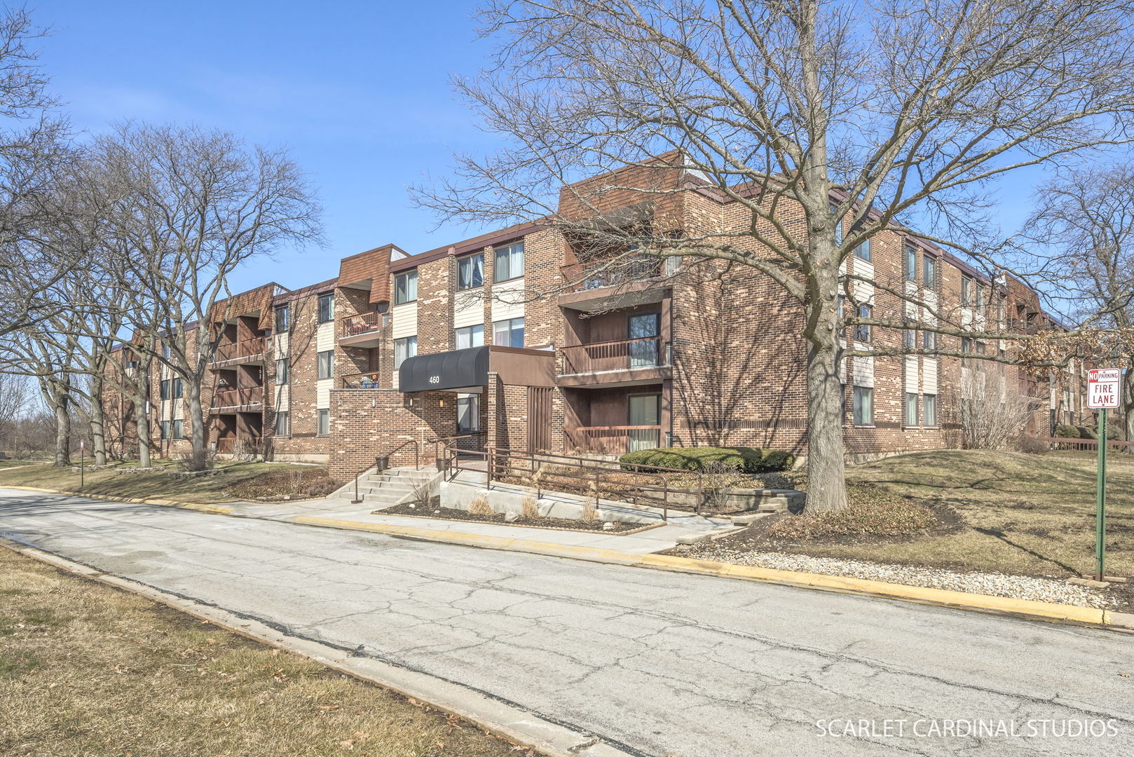 460 Raintree Court Unit: 2M