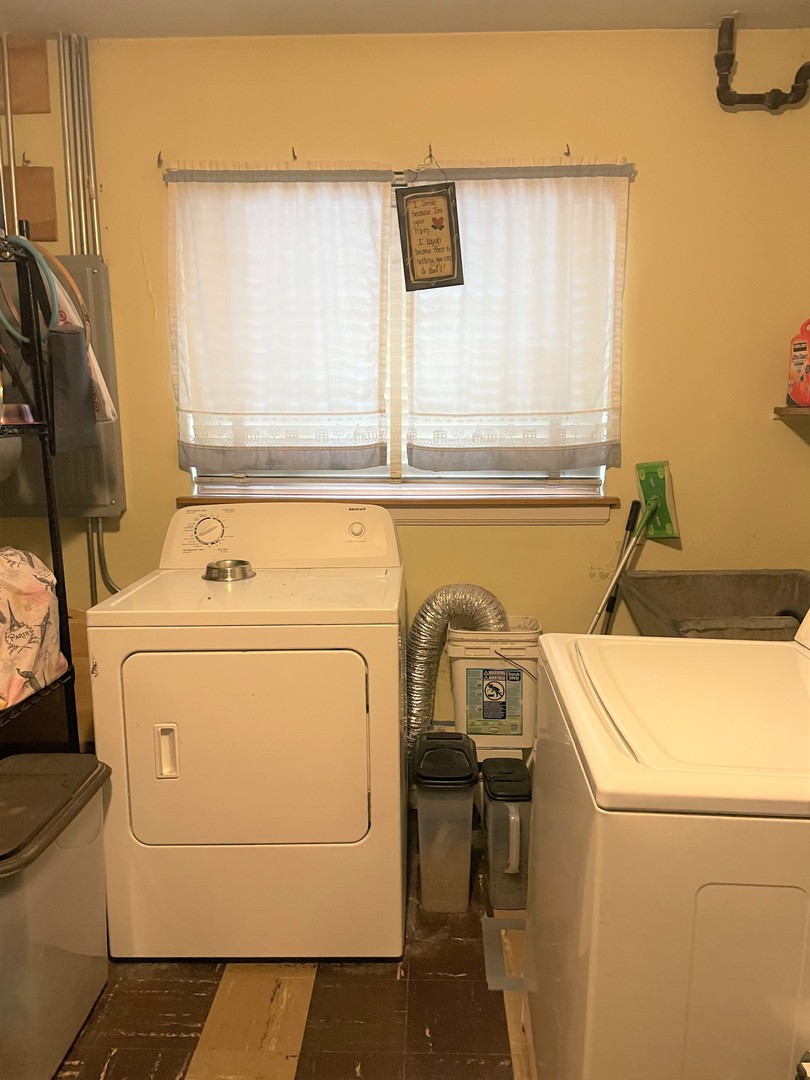 2925 Sunnyside Avenue