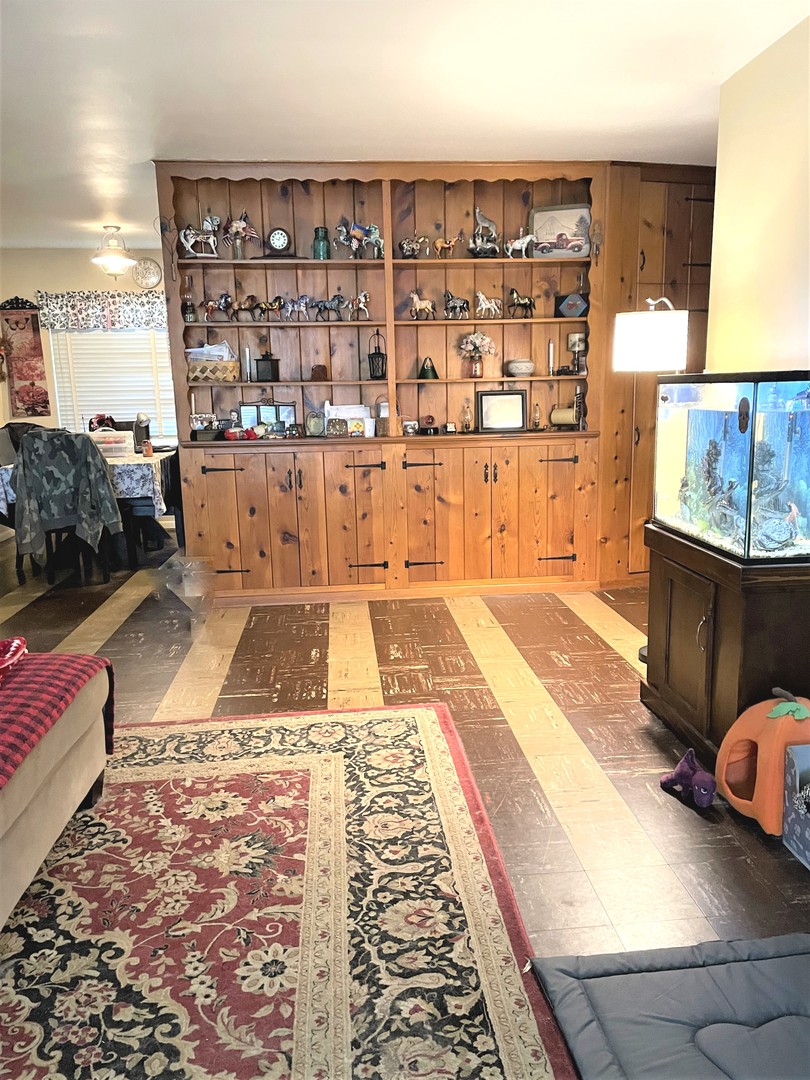 2925 Sunnyside Avenue