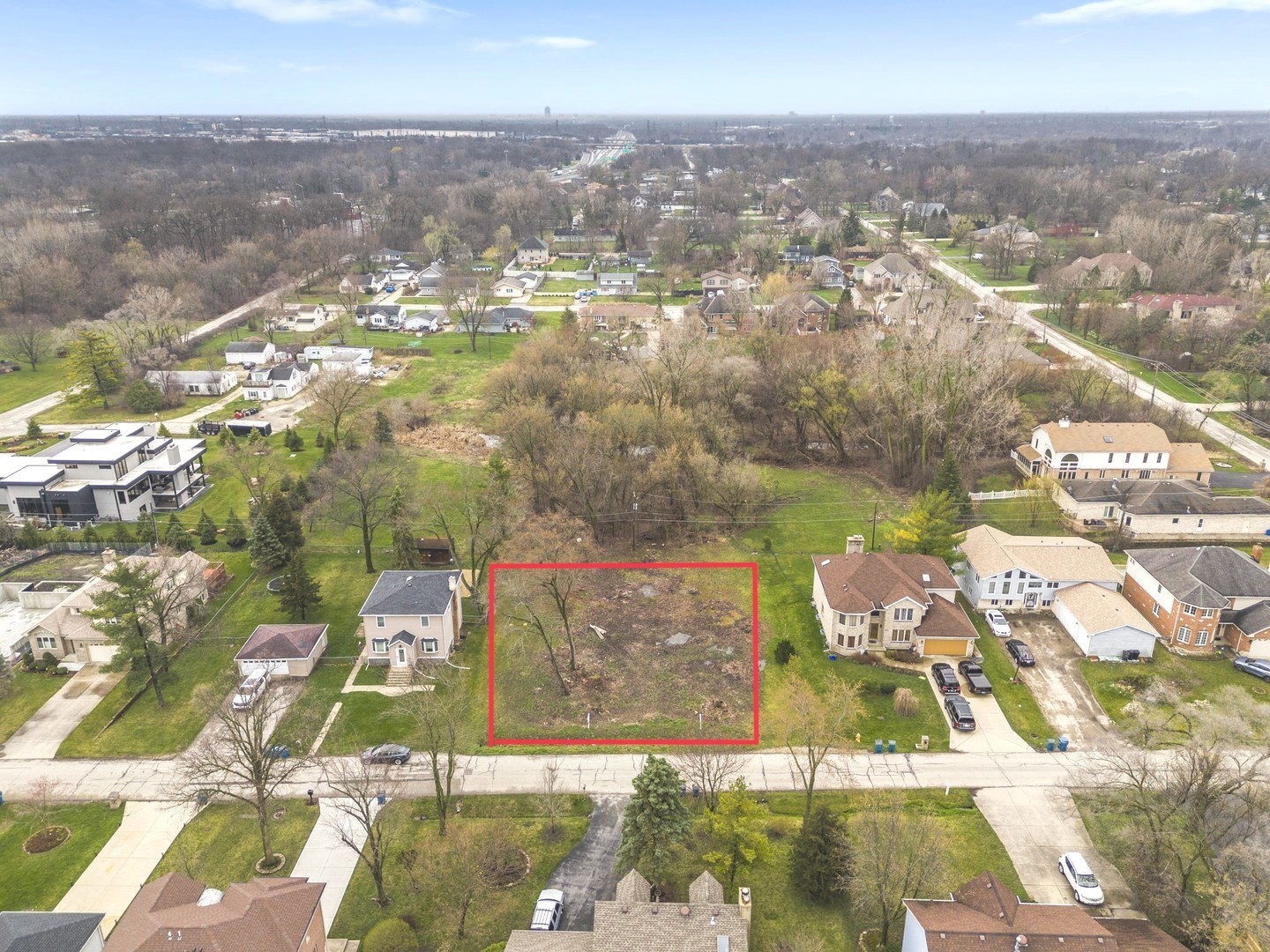 935 E Red Oak Street