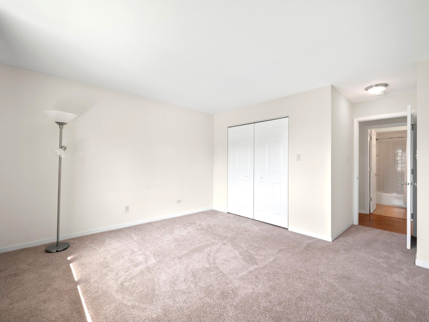 1188 Royal Glen Drive Unit: 318W