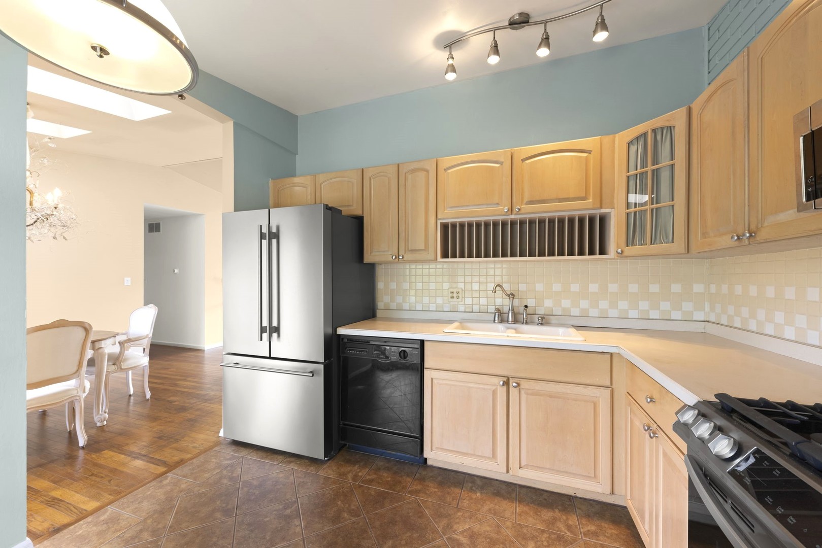 21W164 22nd Street