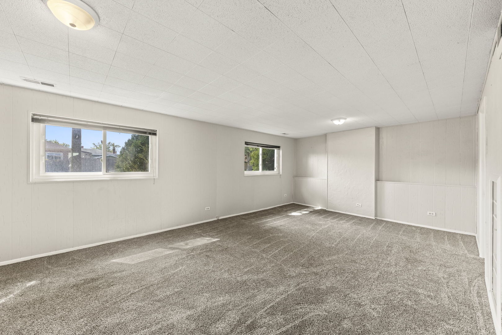 505 N Vista Avenue