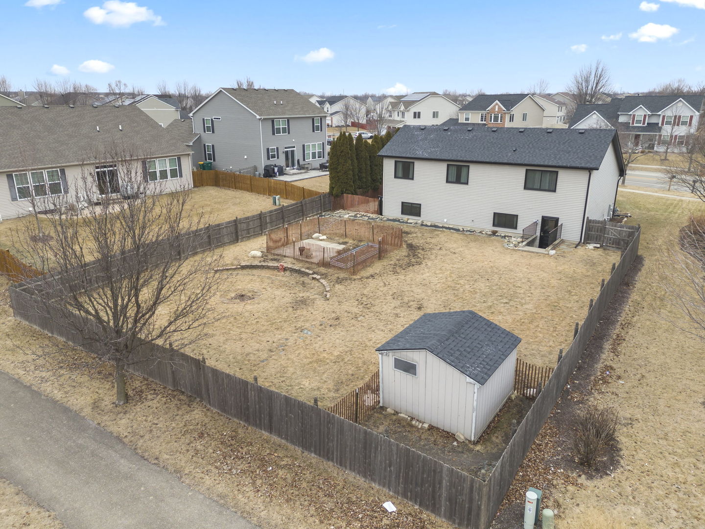 807 Vertin Boulevard