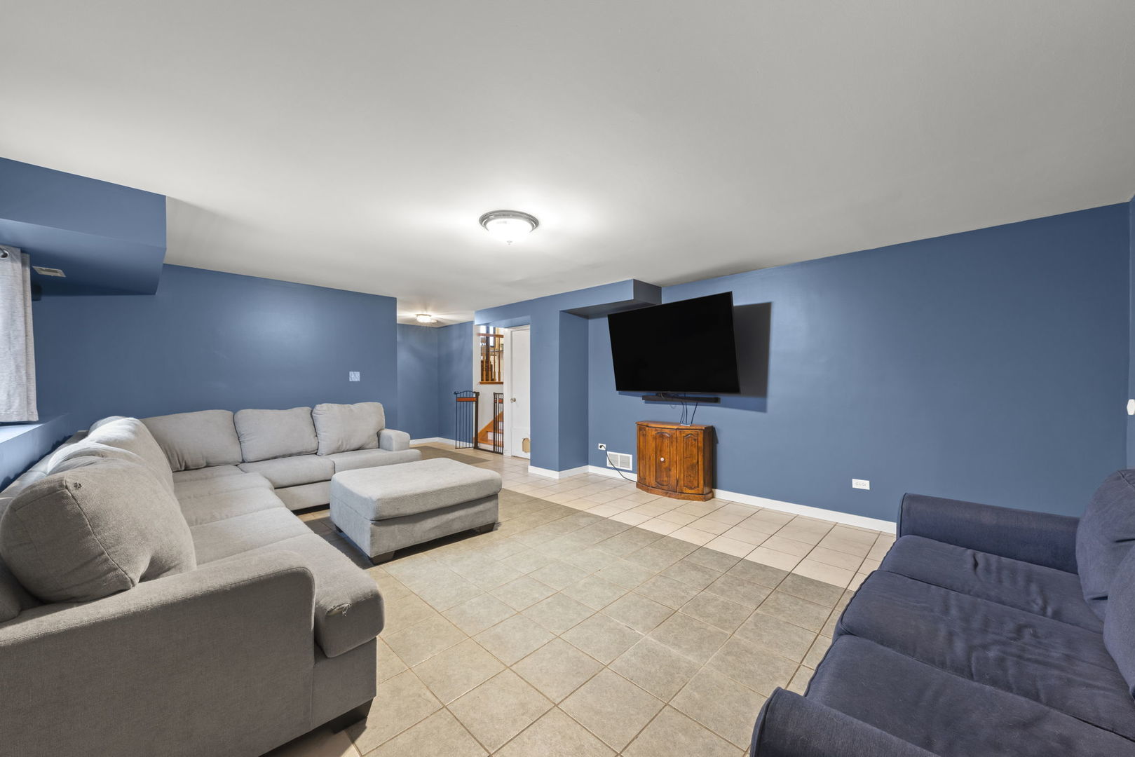 807 Vertin Boulevard