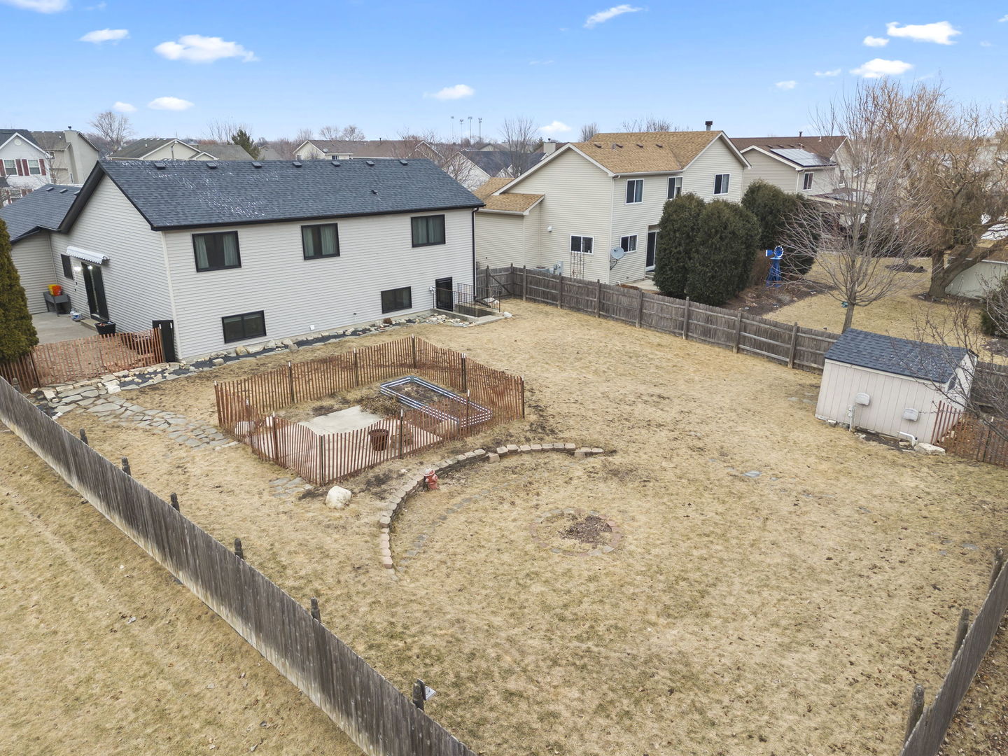 807 Vertin Boulevard