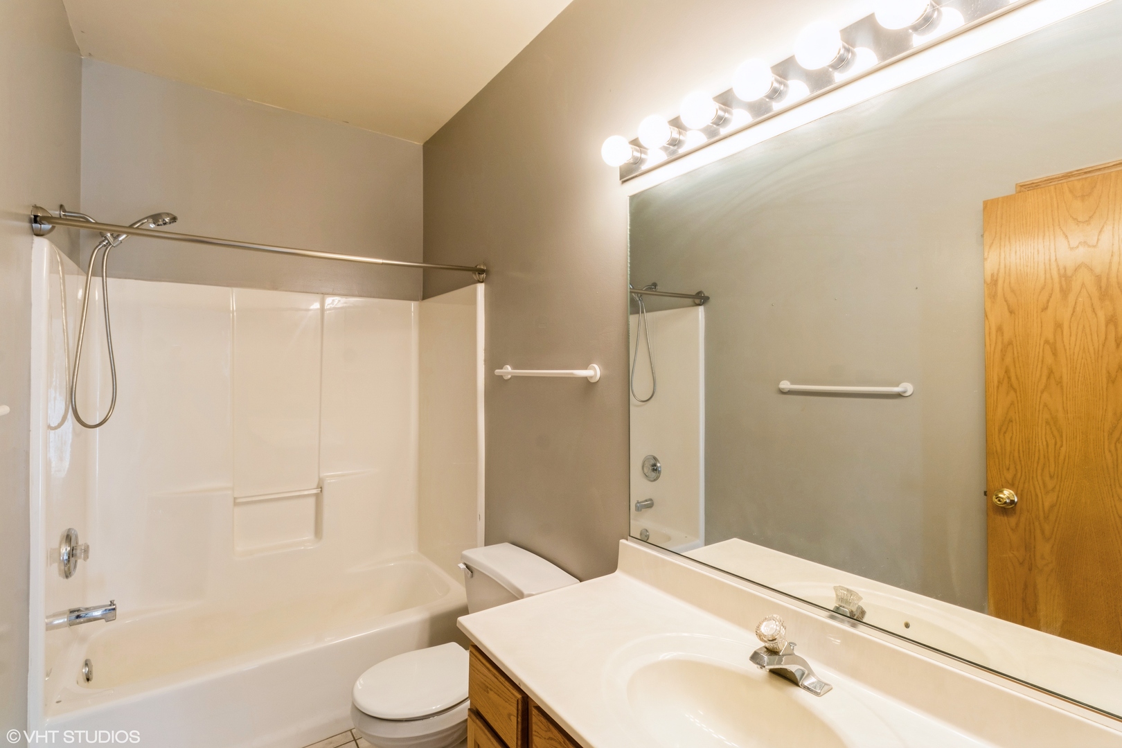 1326 Dancing Bear Lane