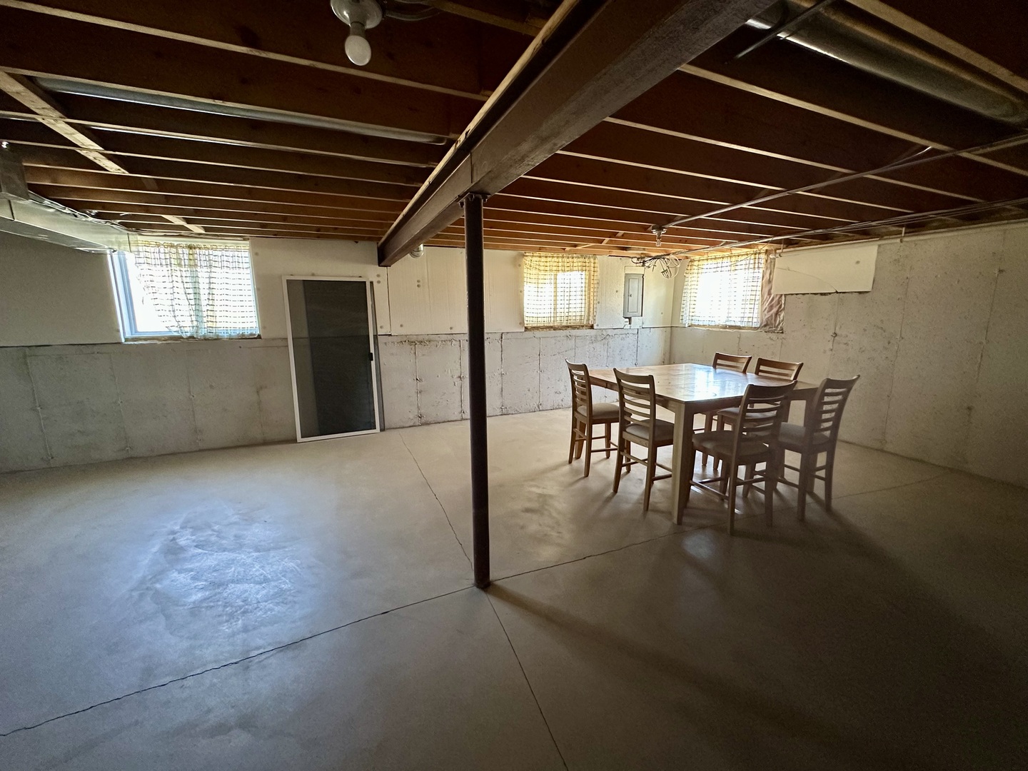 1326 Dancing Bear Lane