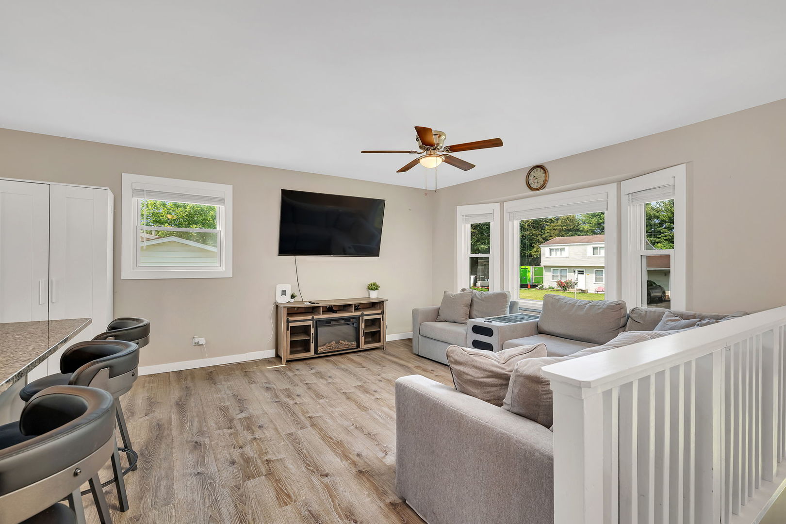 710 Sunset Lane