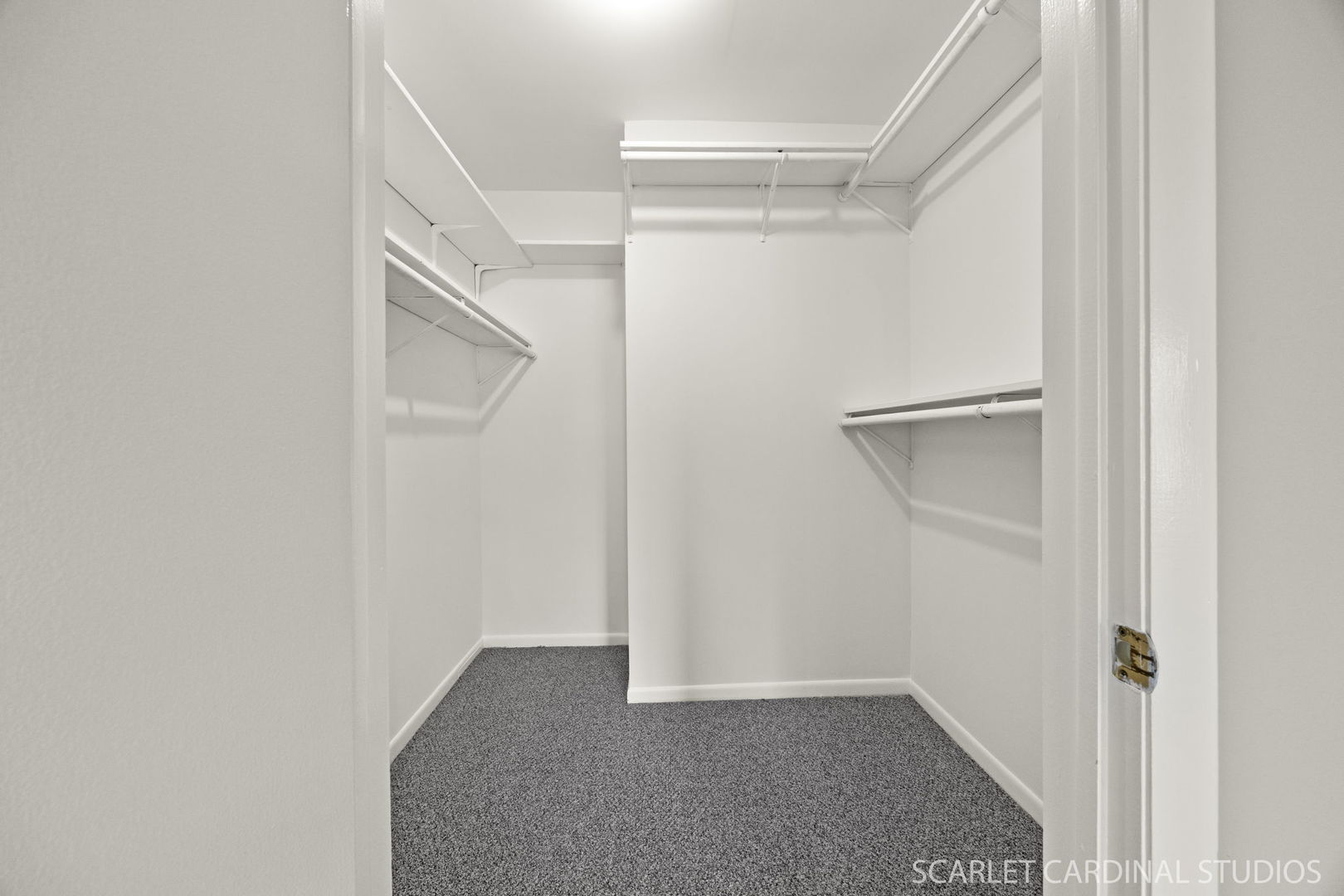 190 S Wood Dale Road Unit: 406