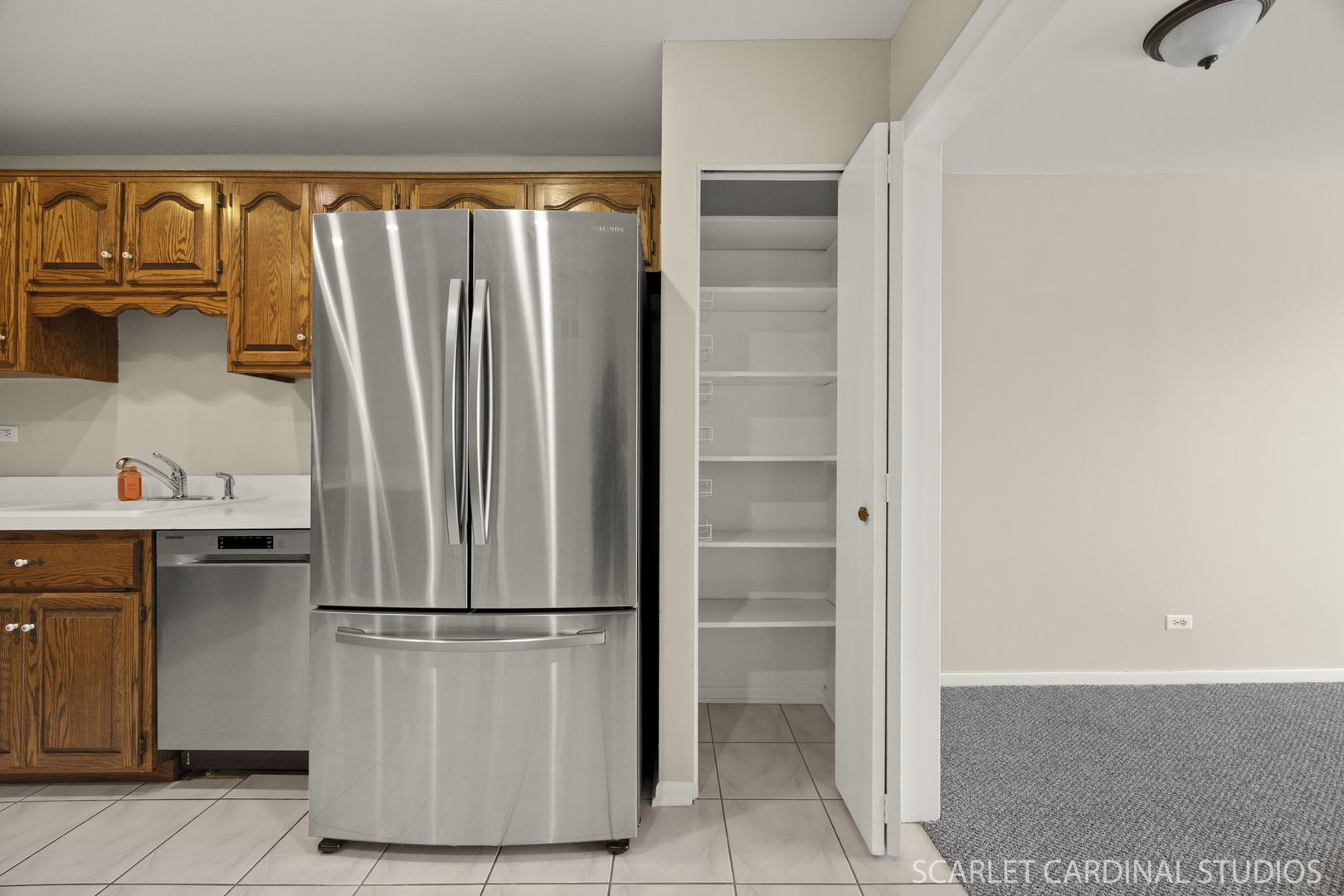 190 S Wood Dale Road Unit: 406