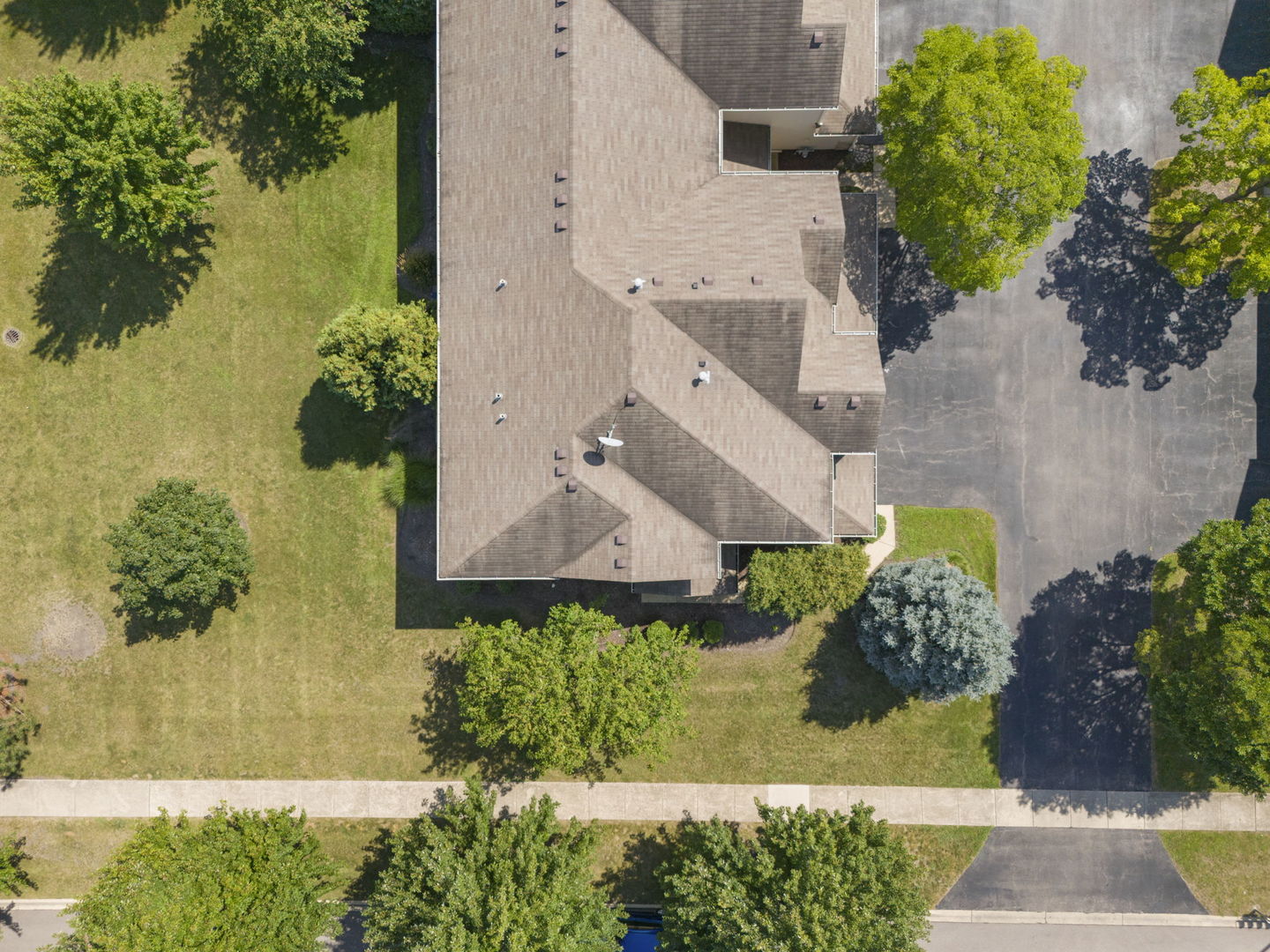2161 Gallant Fox Circle
