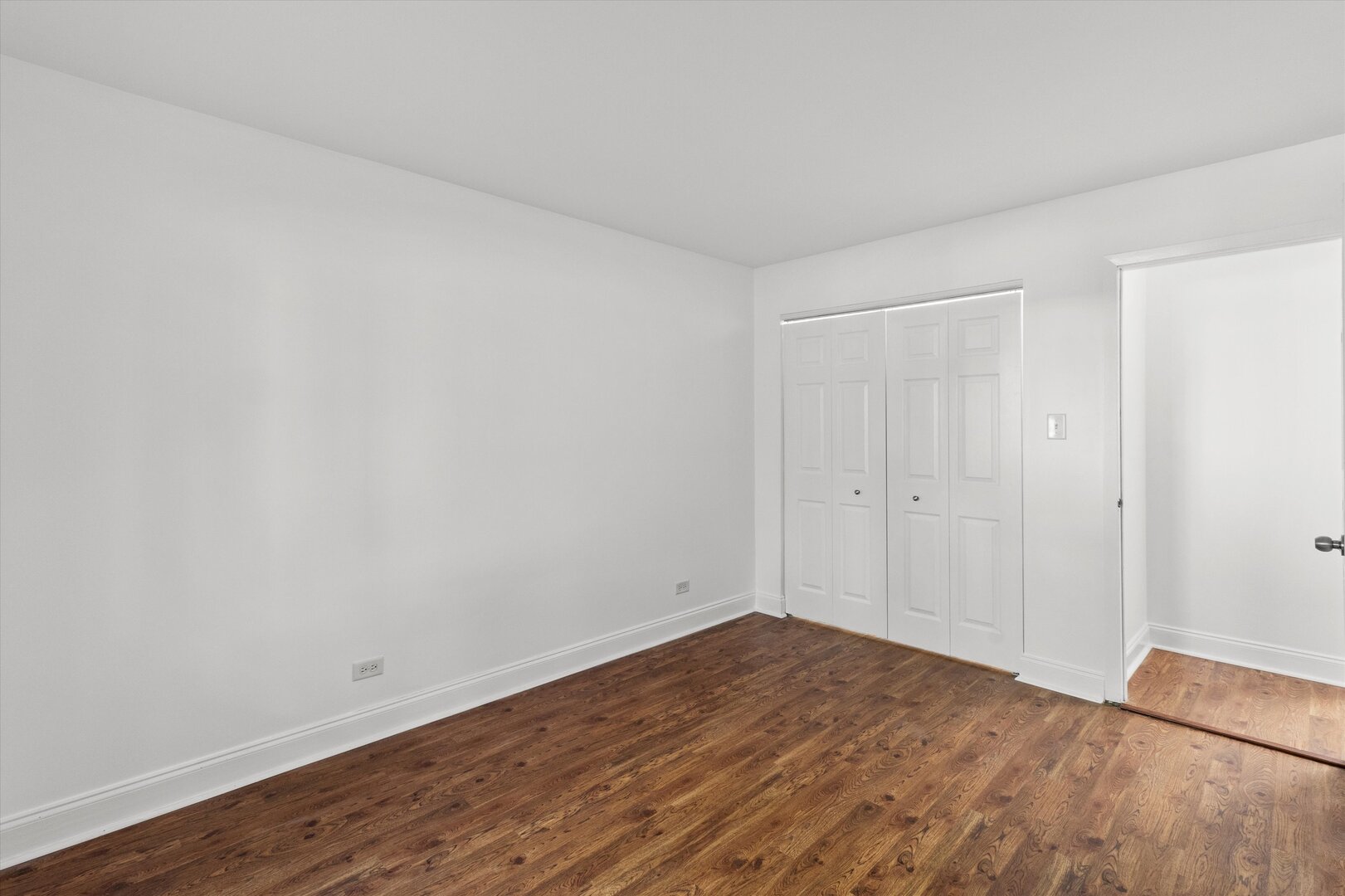 850 SHELDON Court Unit: D