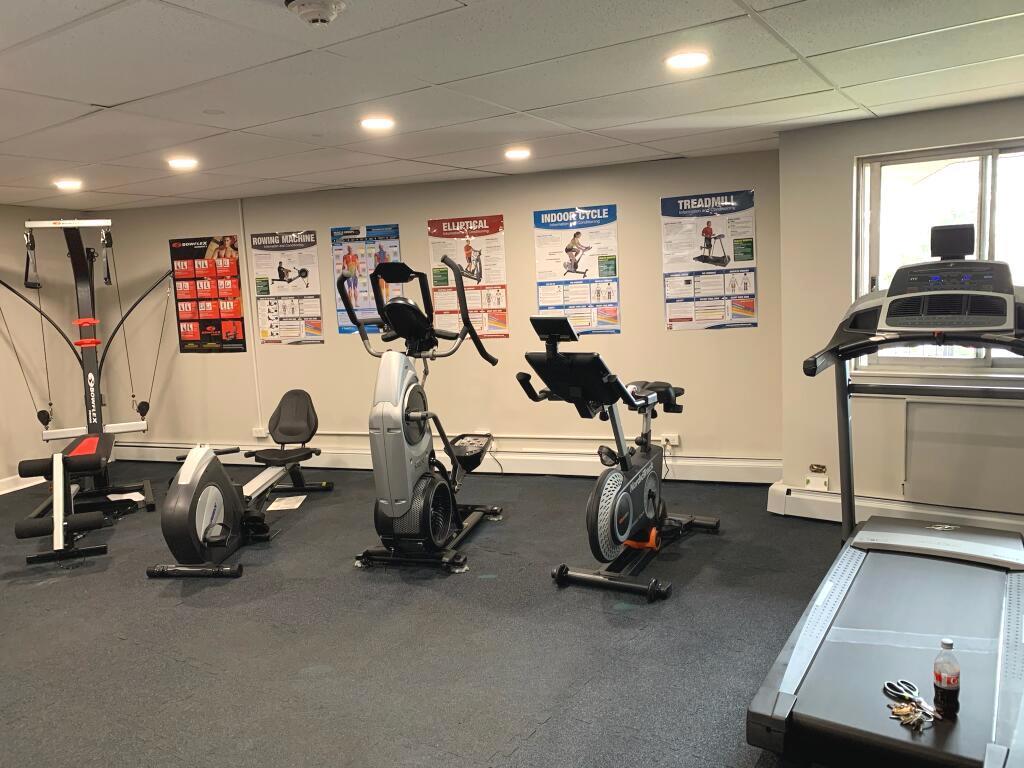 1198 Royal Glen Drive Unit: 314