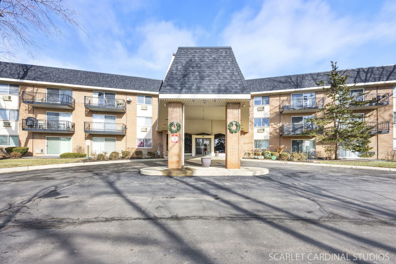 1198 Royal Glen Drive Unit: 314
