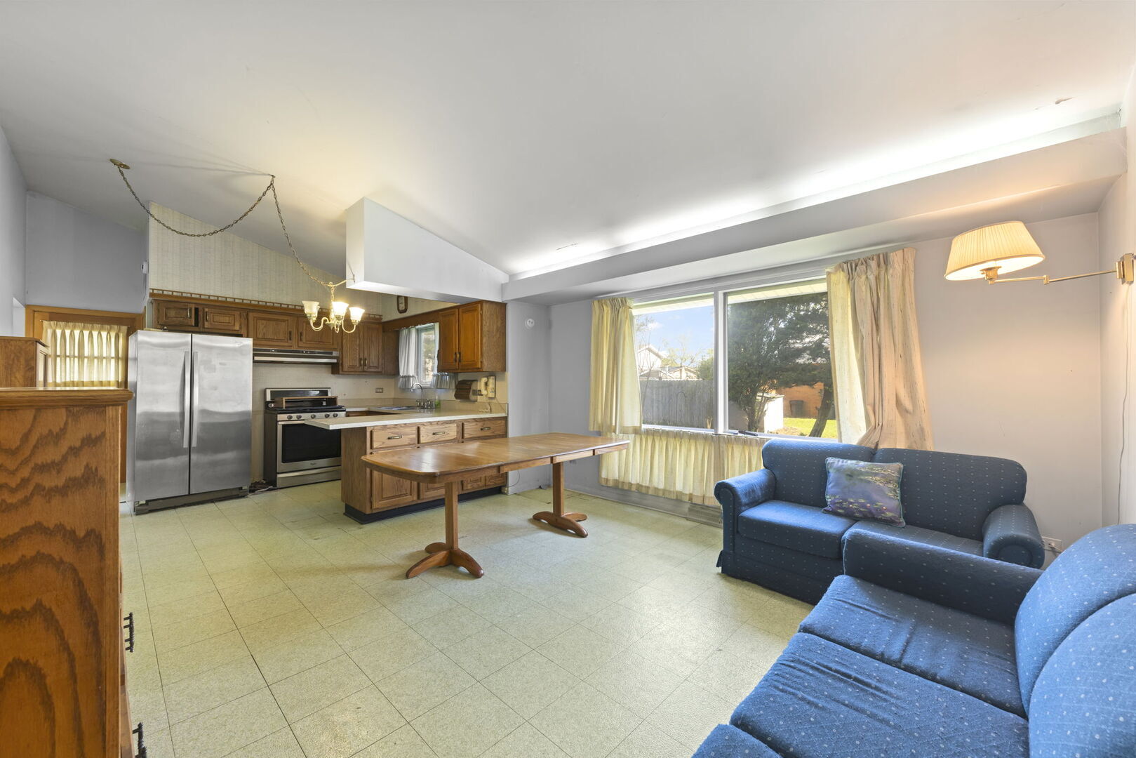 222 E Julia Drive