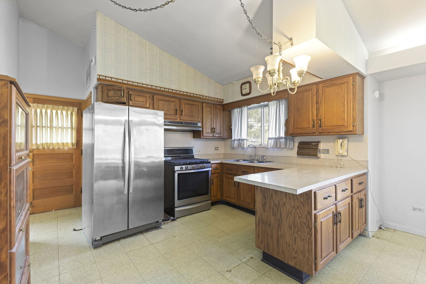 222 E Julia Drive