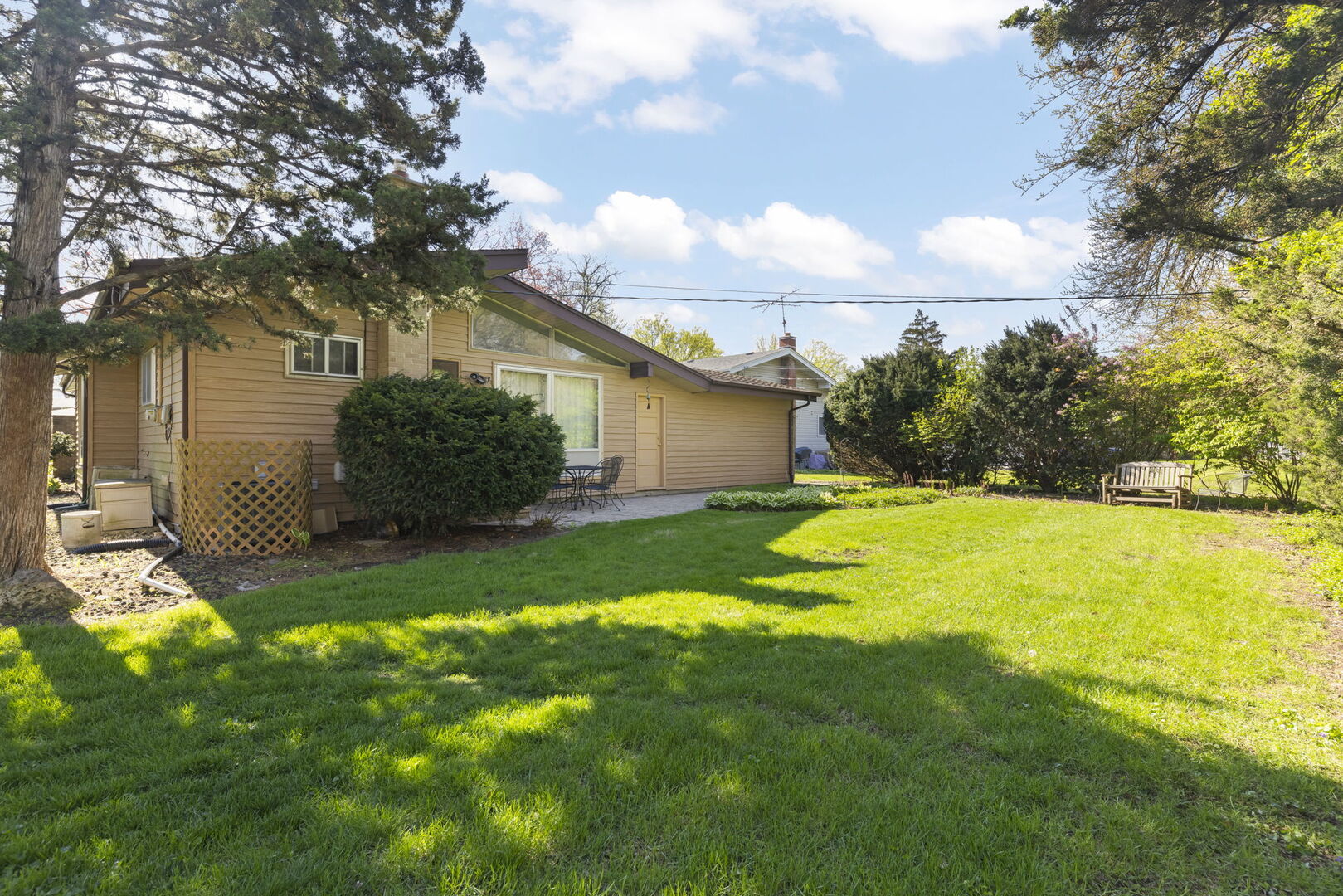 222 E Julia Drive
