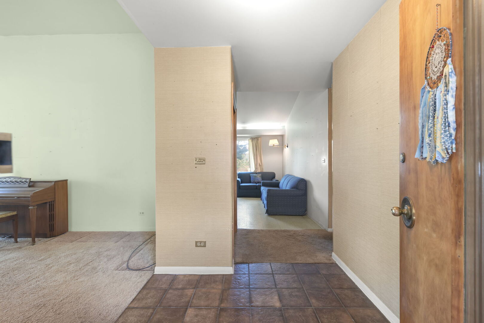 222 E Julia Drive
