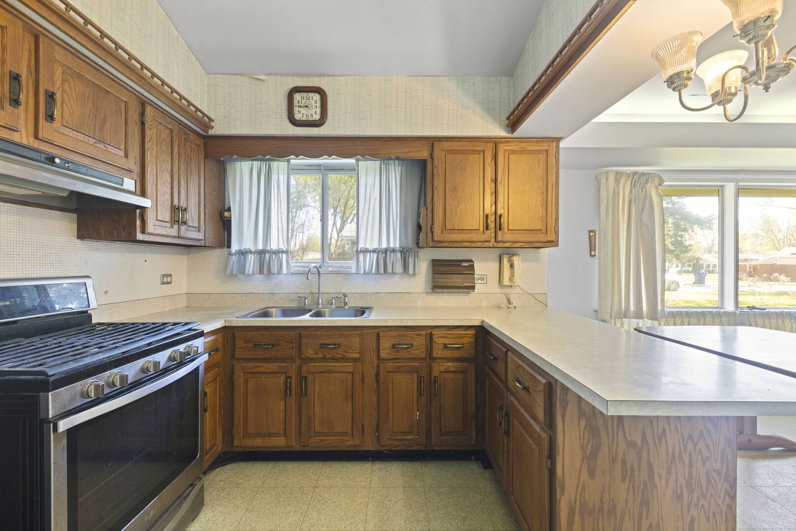 222 E Julia Drive