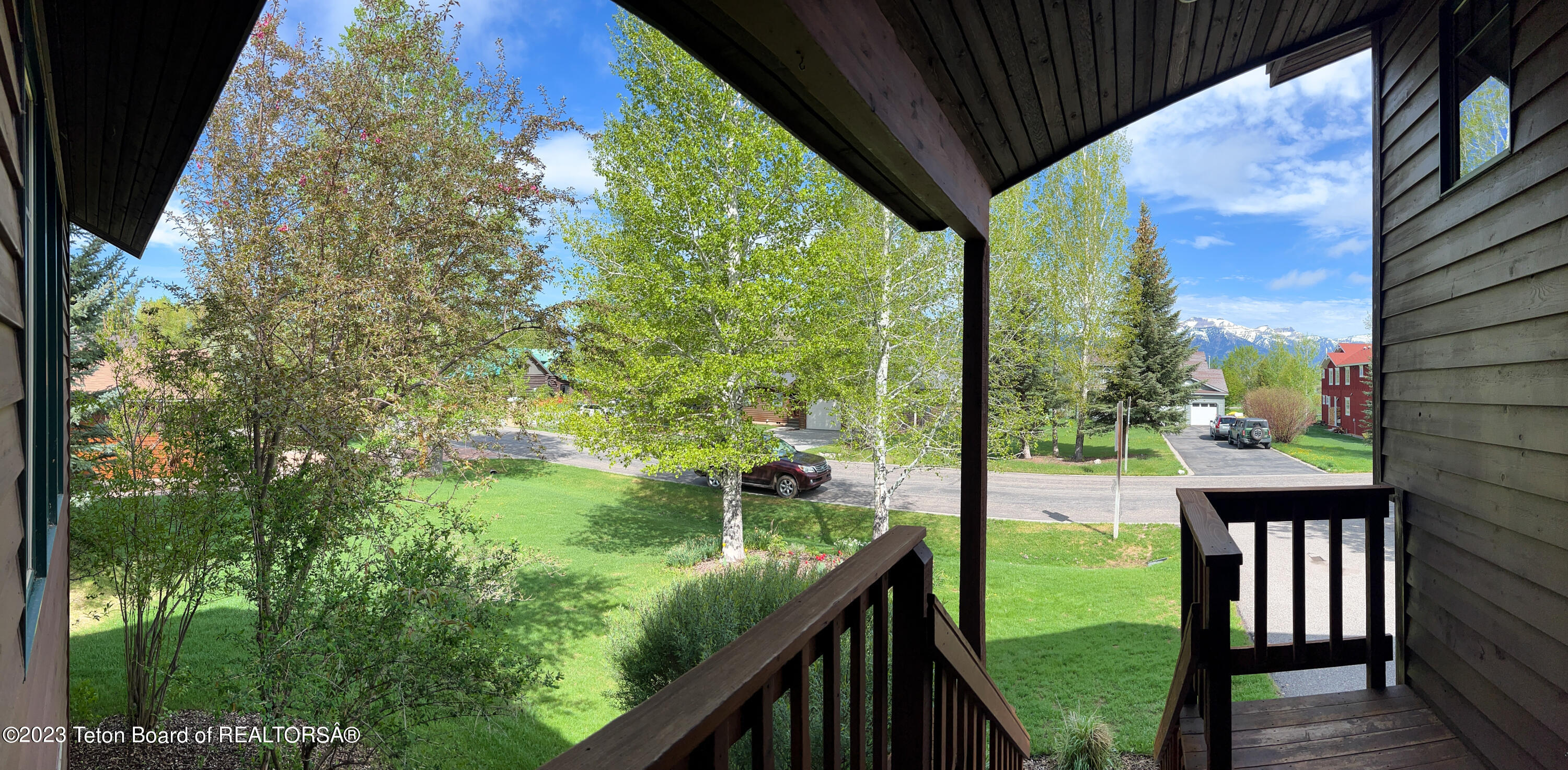 850 WHITEHOUSE Drive