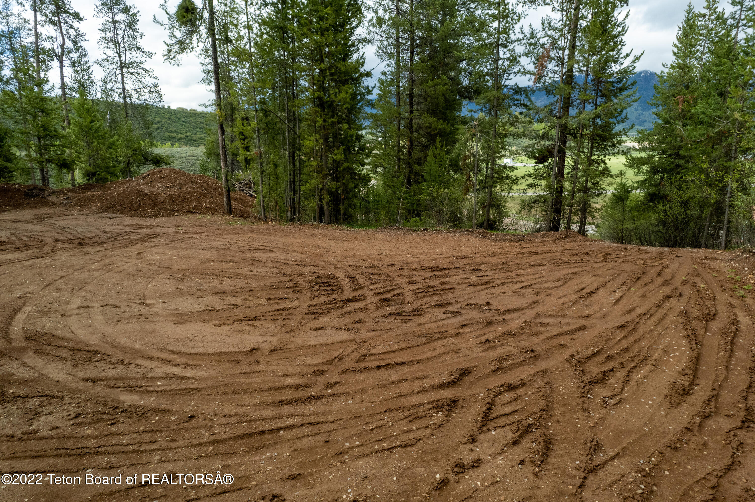 LOT 5 VALLEY OF THE BURM