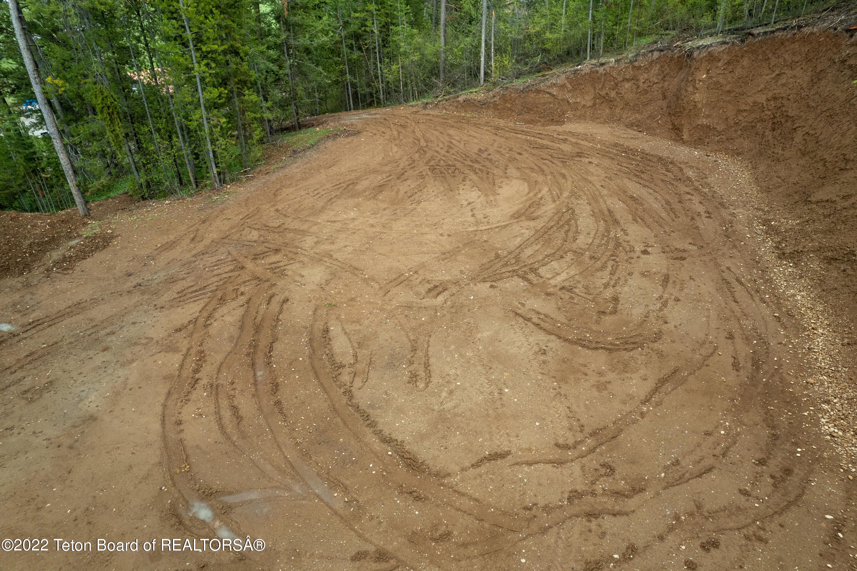 LOT 5 VALLEY OF THE BURM