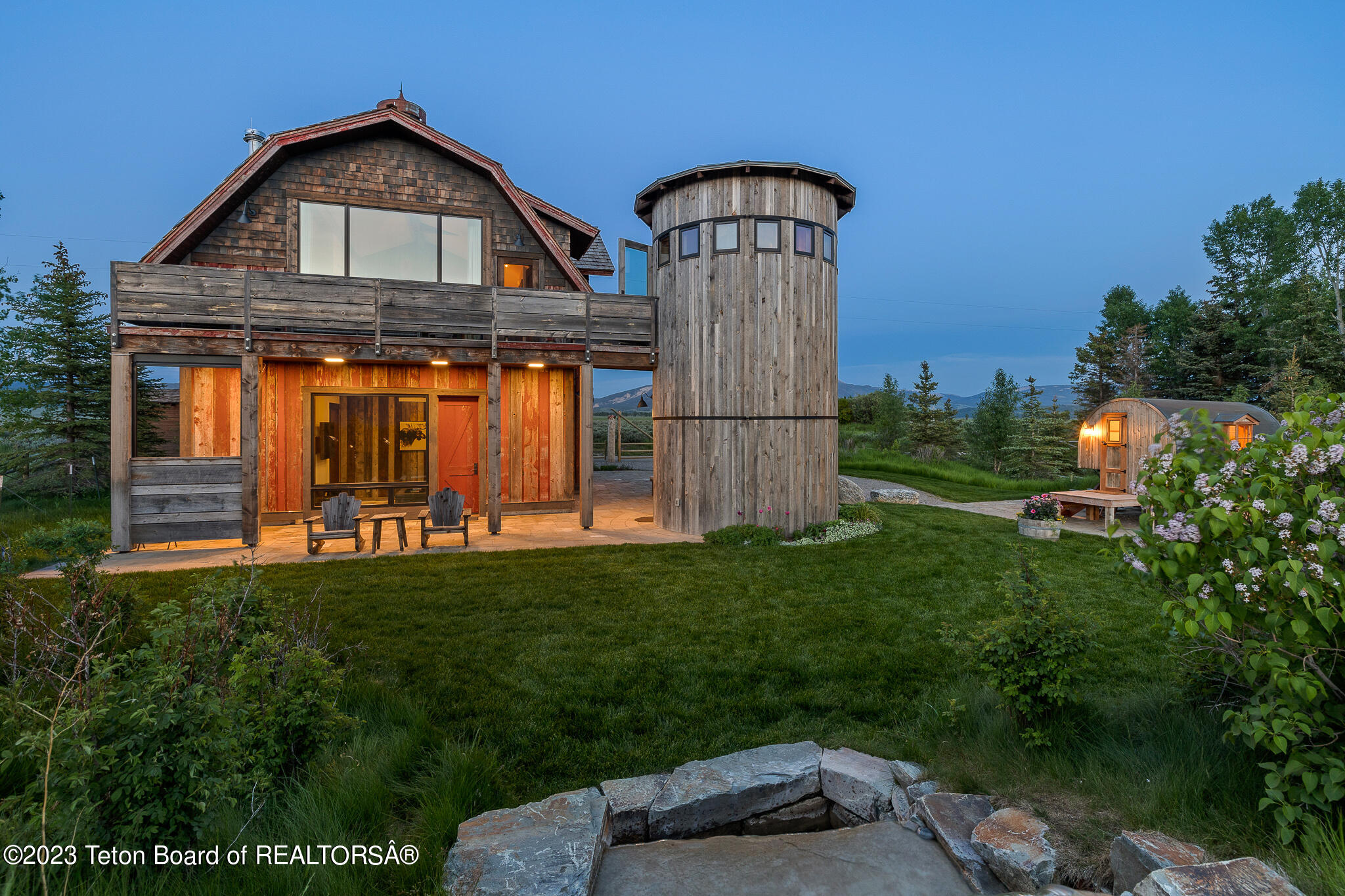 13125 N CRAIGHEAD Lane