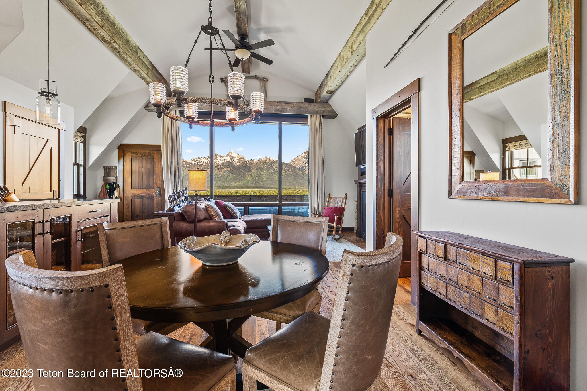 13125 N CRAIGHEAD Lane