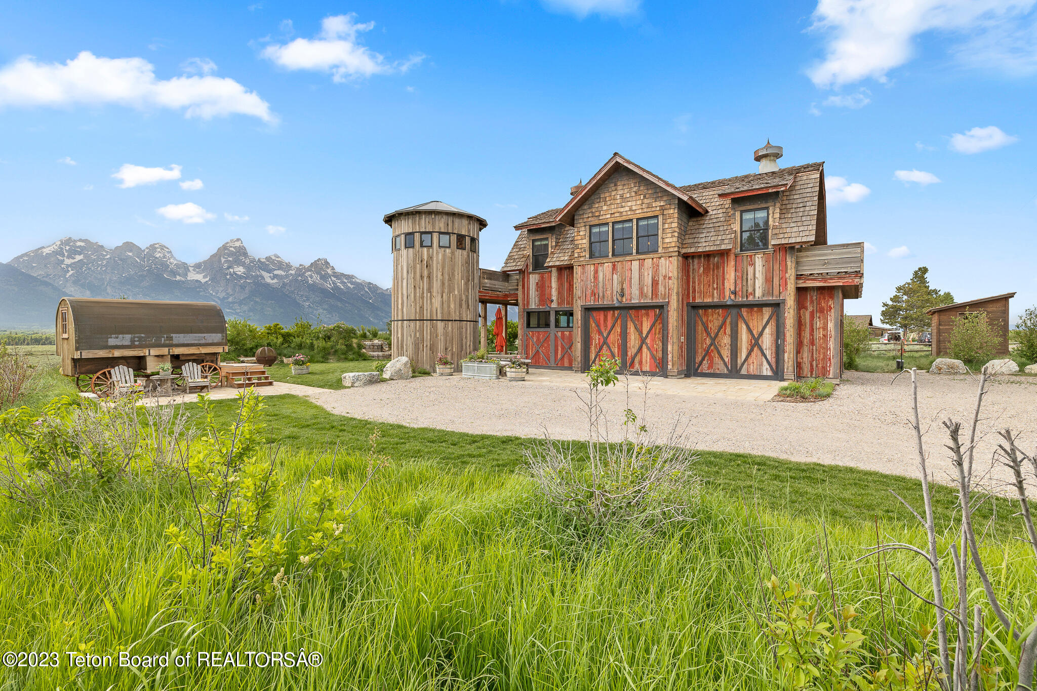 13125 N CRAIGHEAD Lane