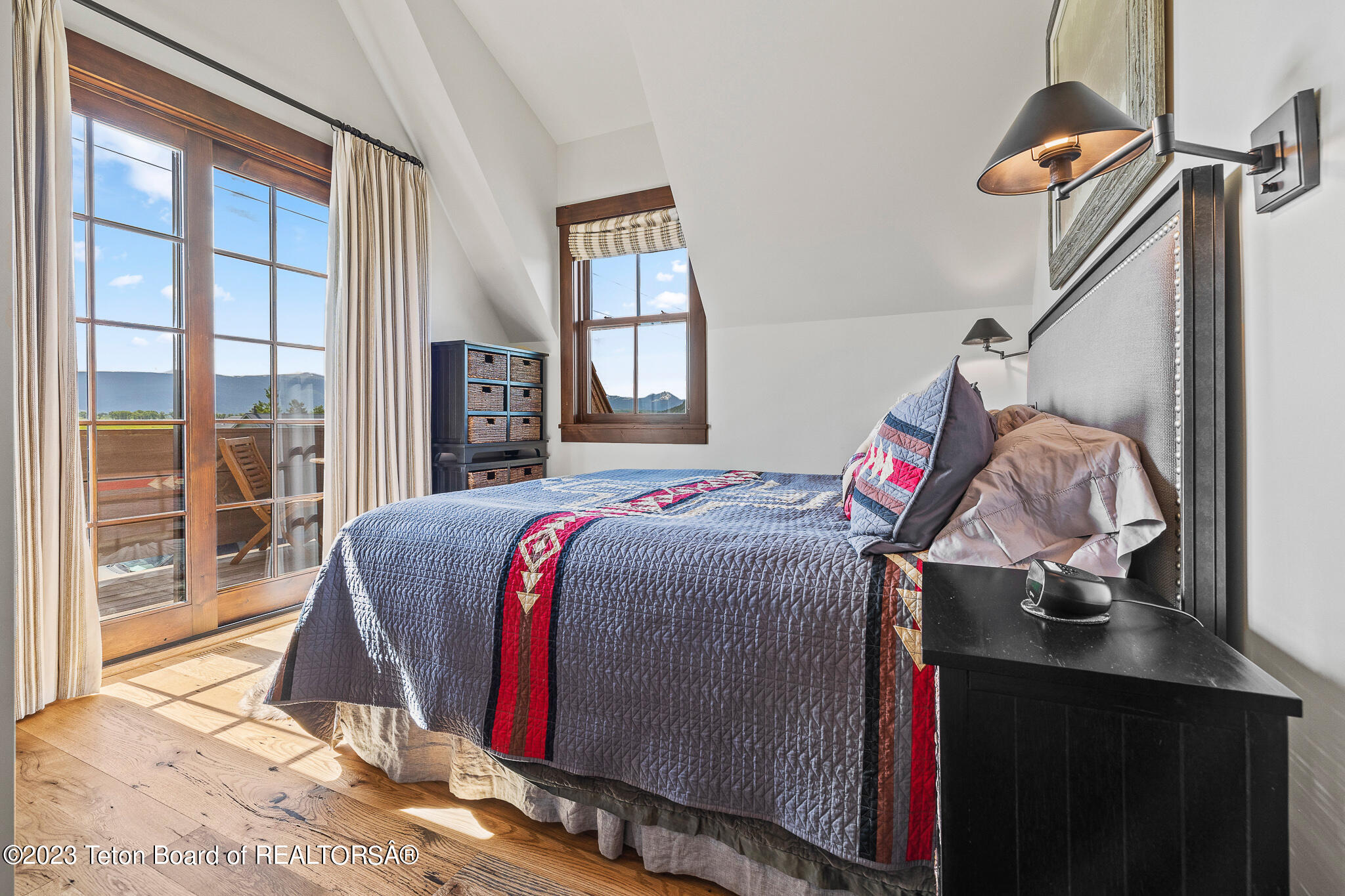 13125 N CRAIGHEAD Lane