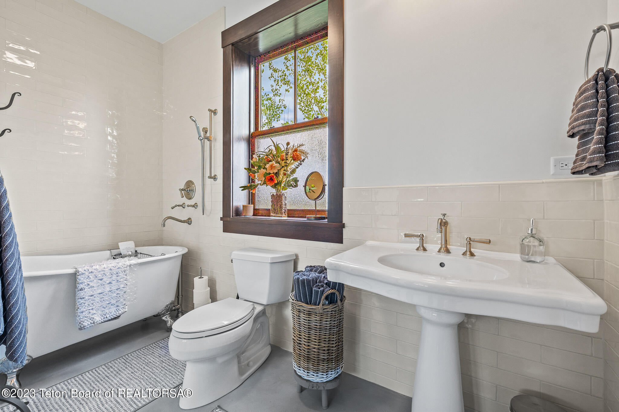 13125 N CRAIGHEAD Lane