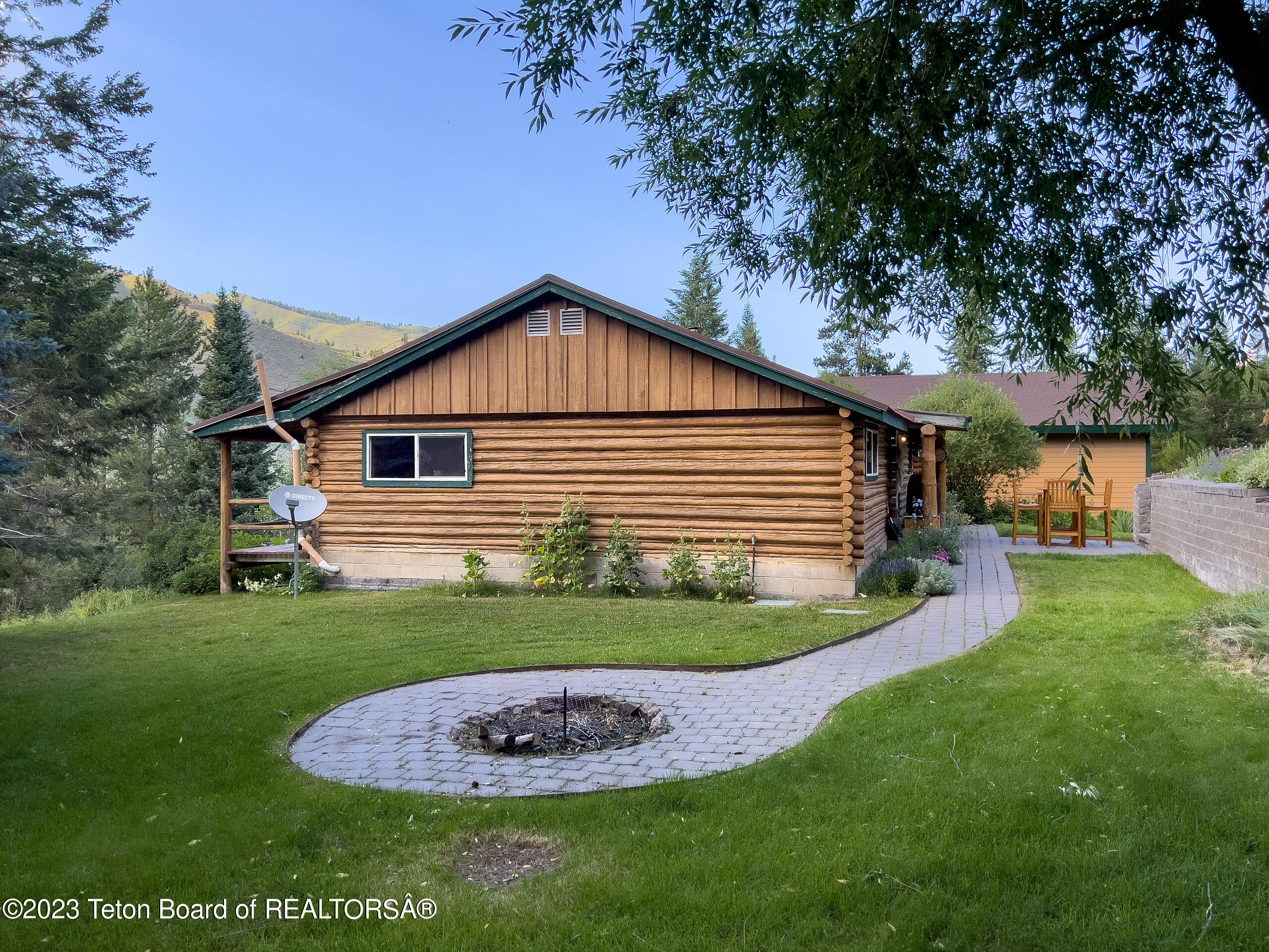 12150 S PALMER CREEK ROAD Drive