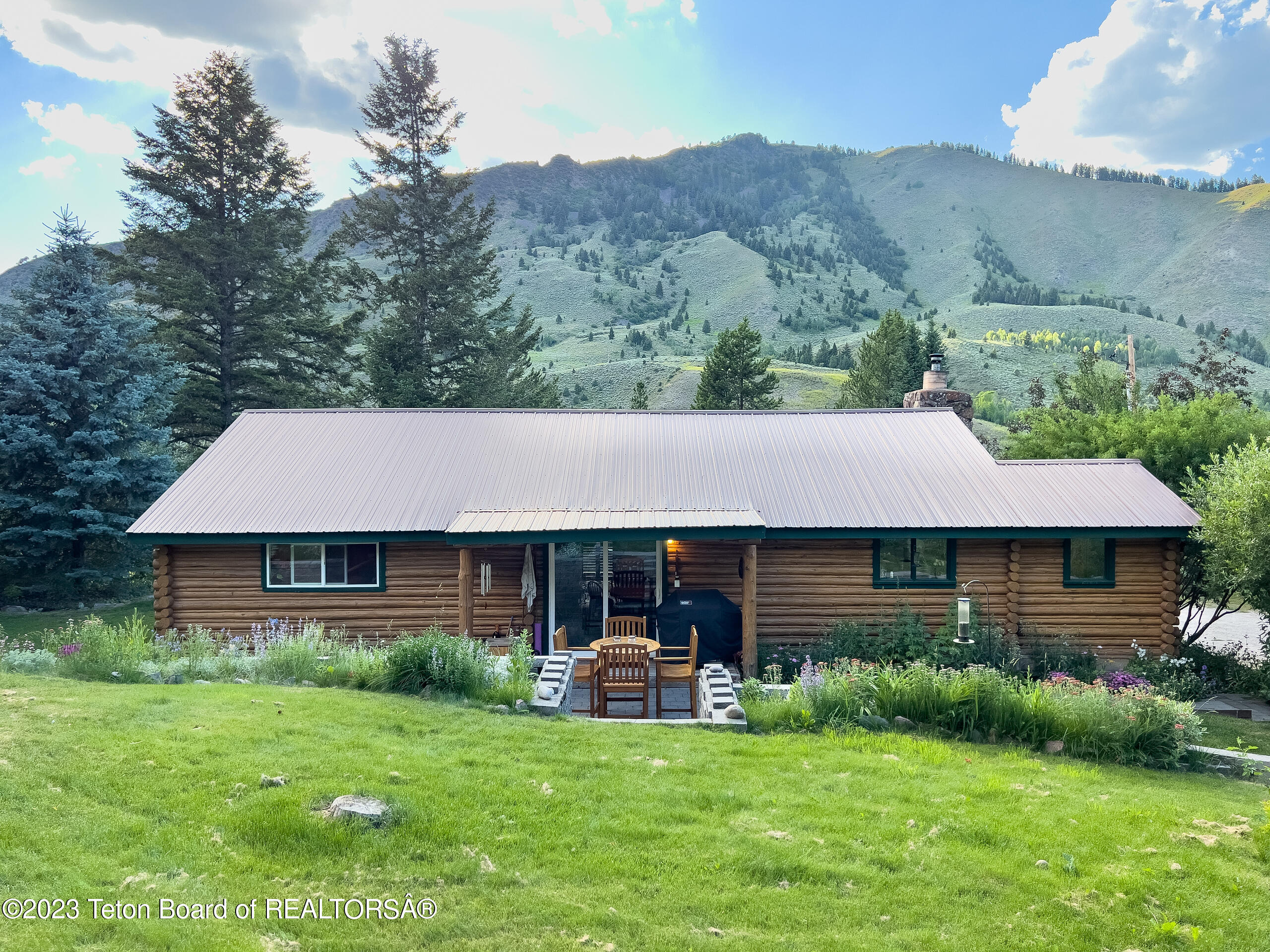 12150 S PALMER CREEK ROAD Drive