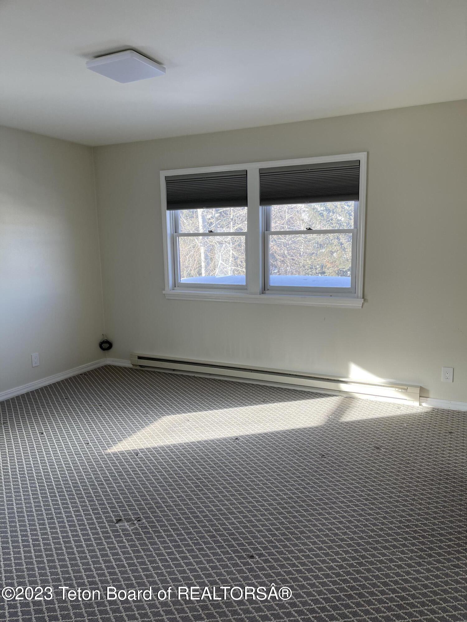 1070 ELK RUN Lane, 58