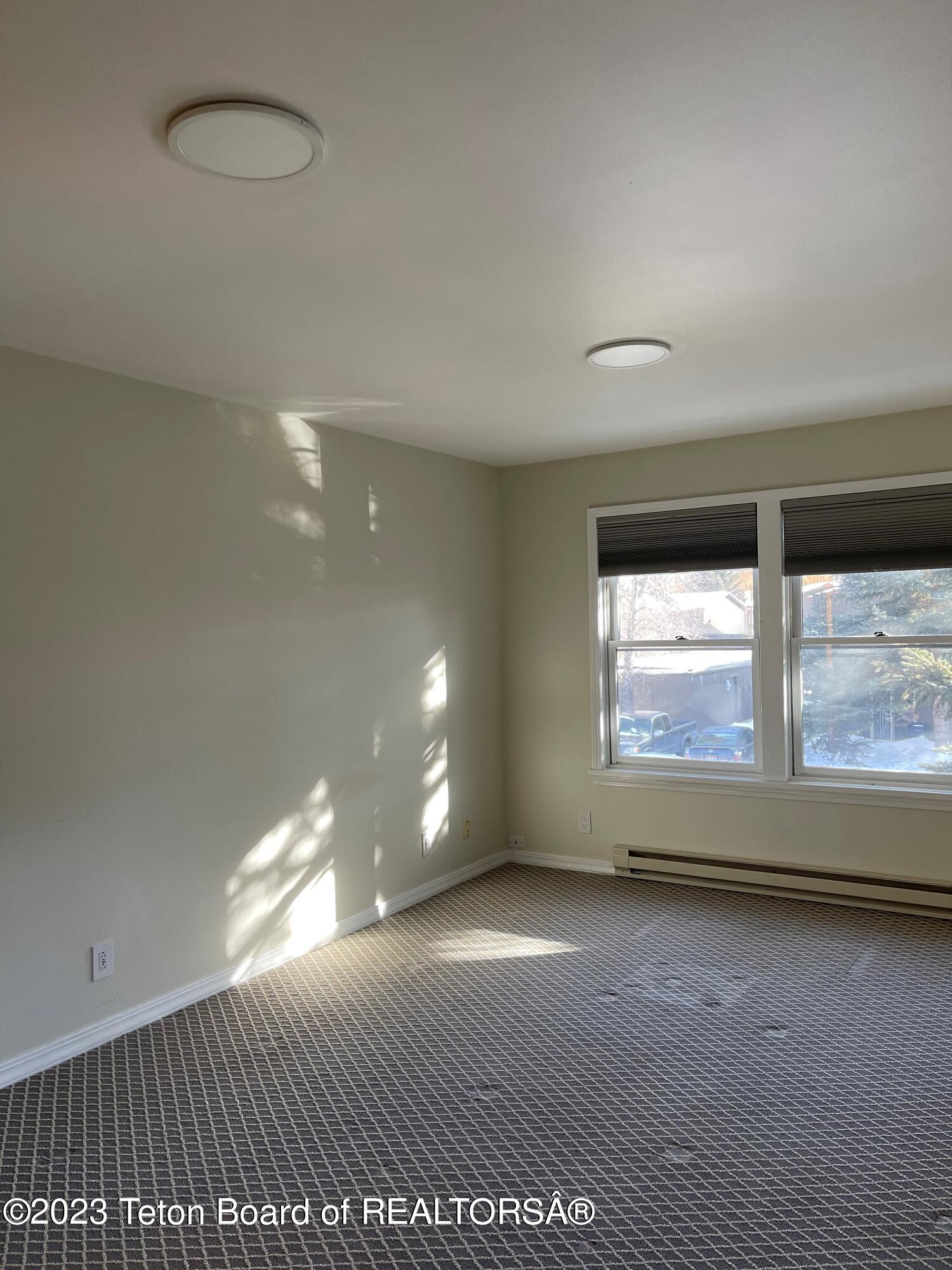 1070 ELK RUN Lane, 58