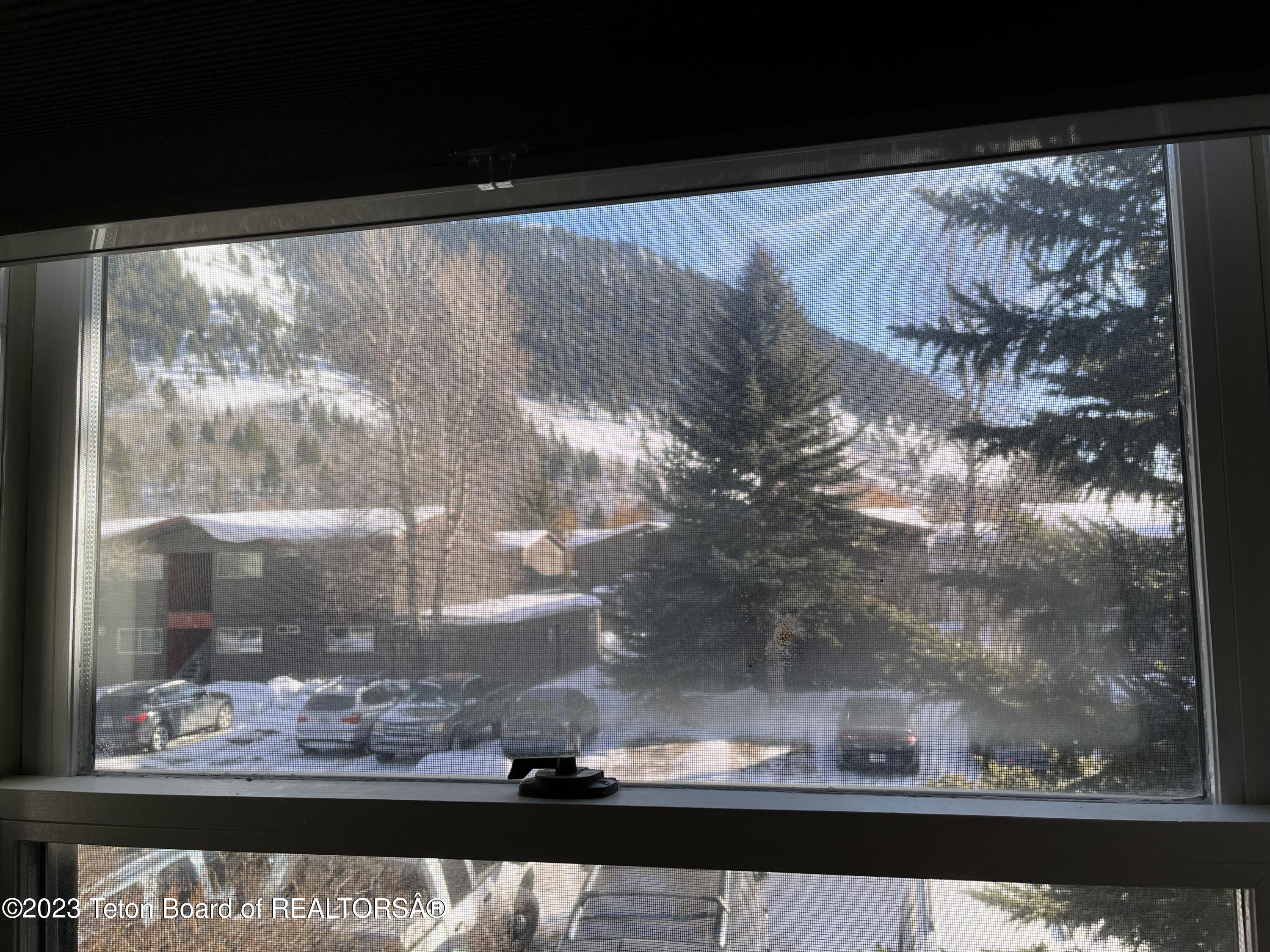 1070 ELK RUN Lane, 58