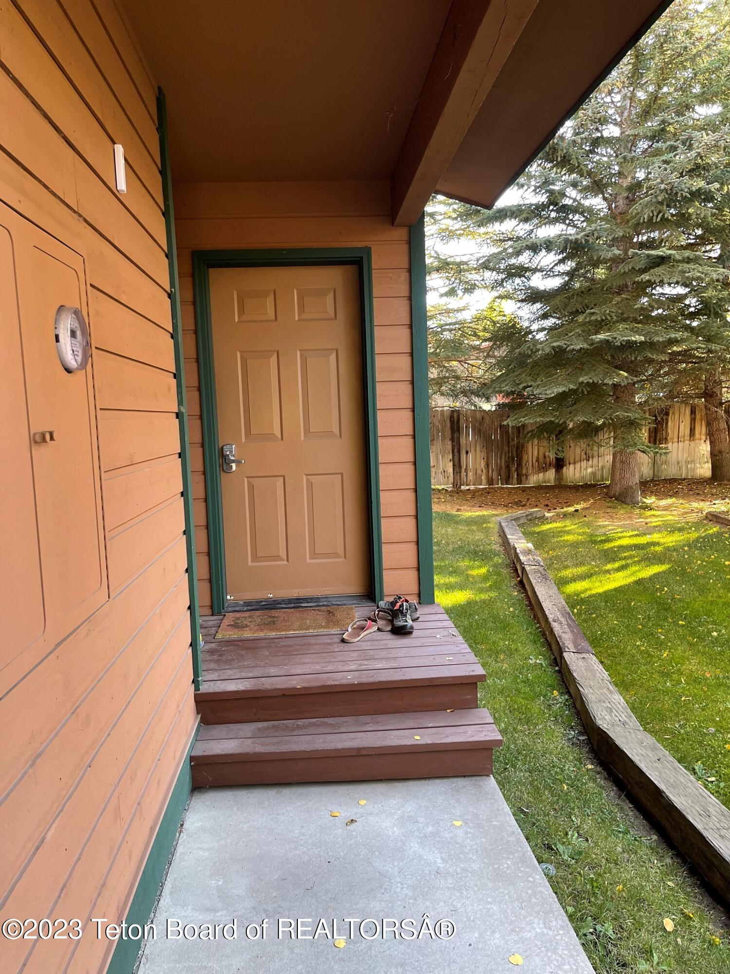 1070 ELK RUN Lane, 58