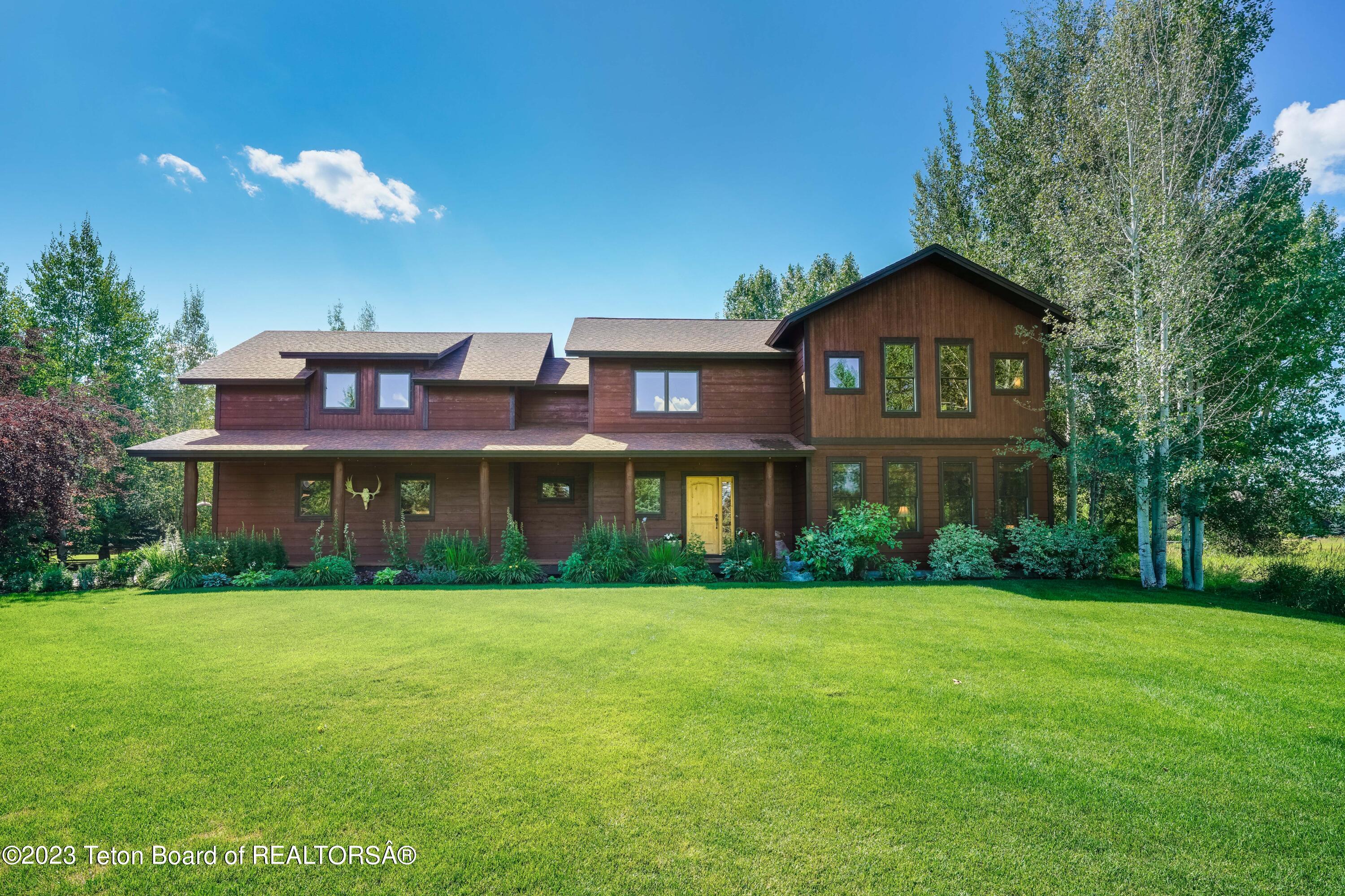 1251 MELODY CREEK LANE