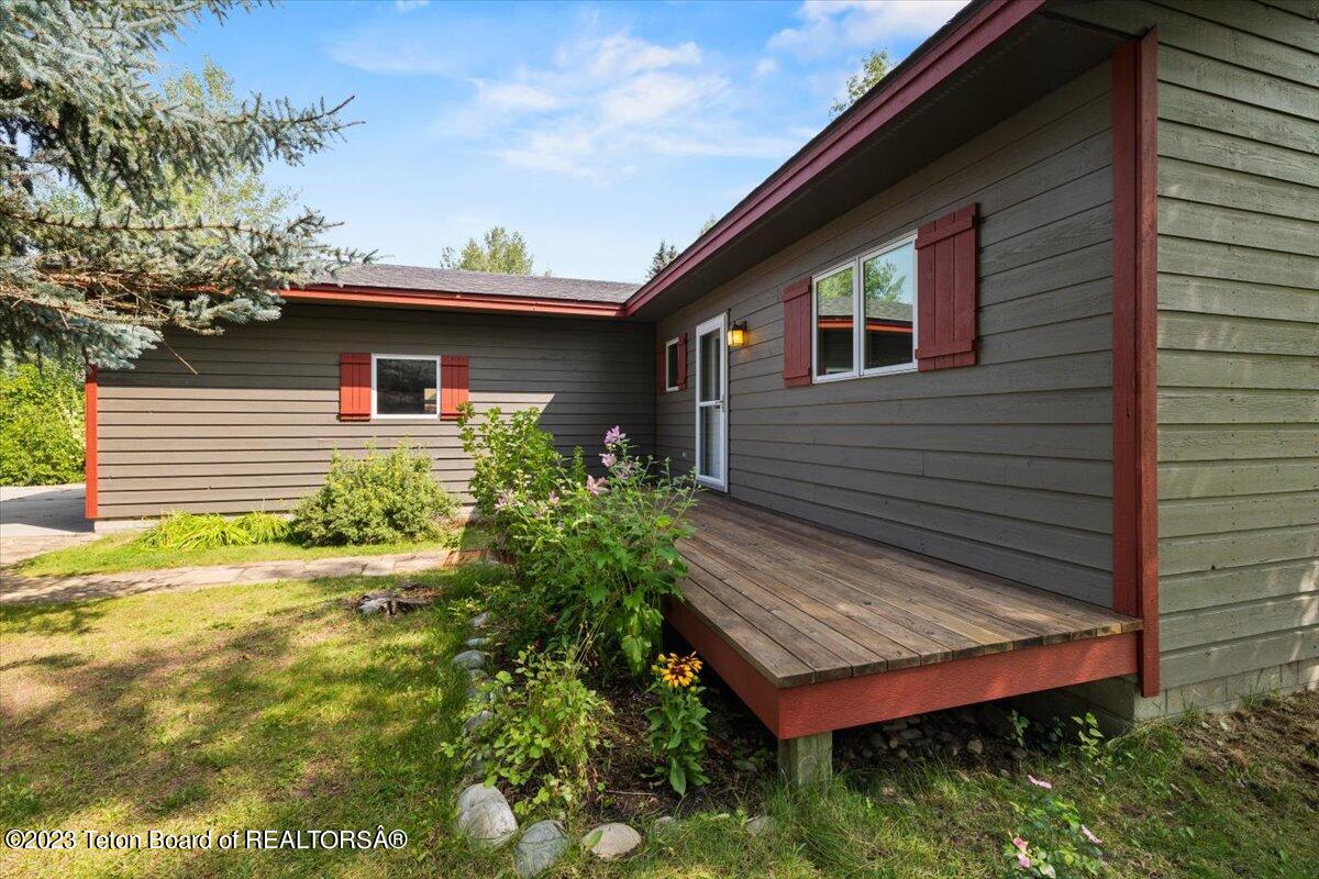 3085 RANGEVIEW Drive