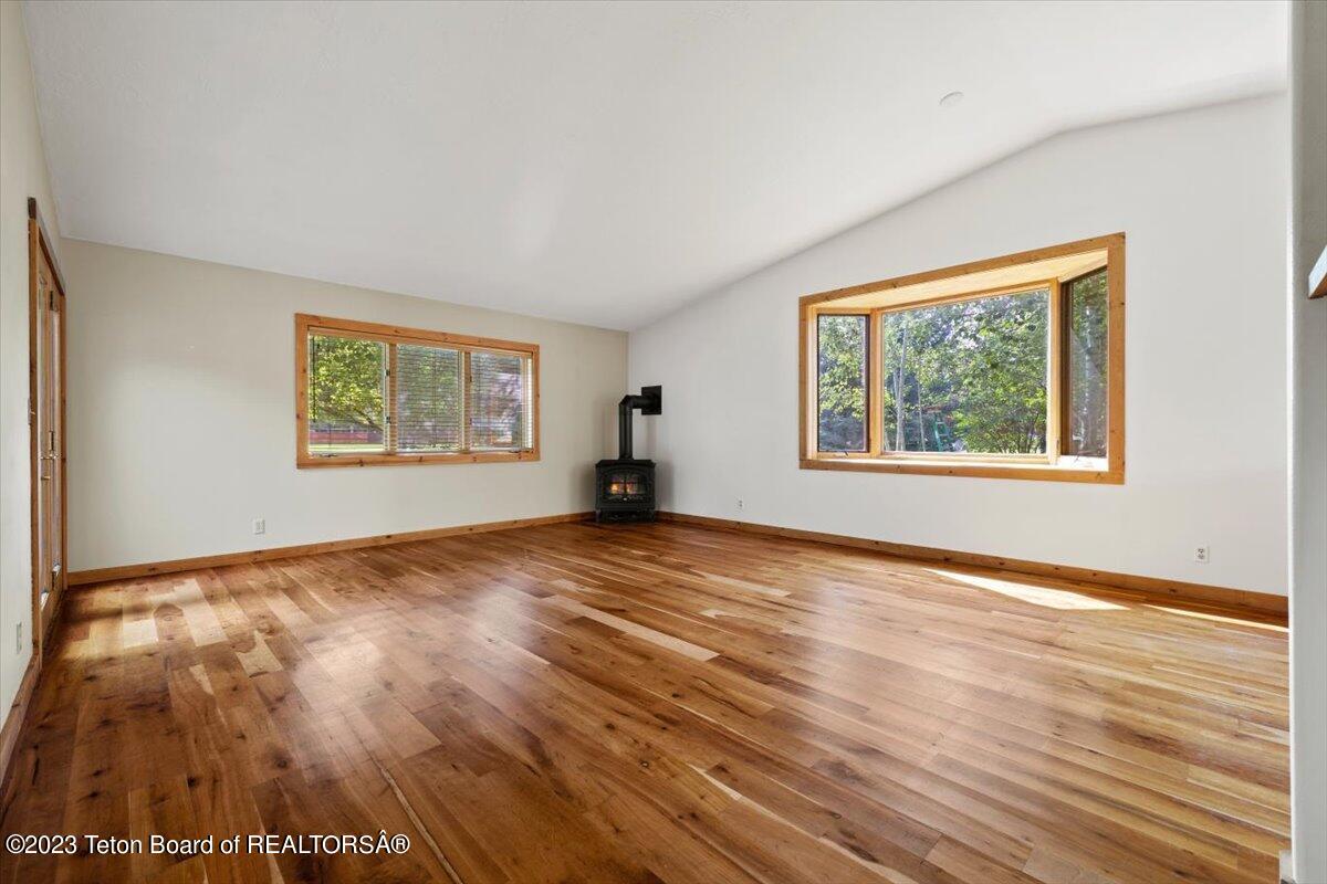 3085 RANGEVIEW Drive