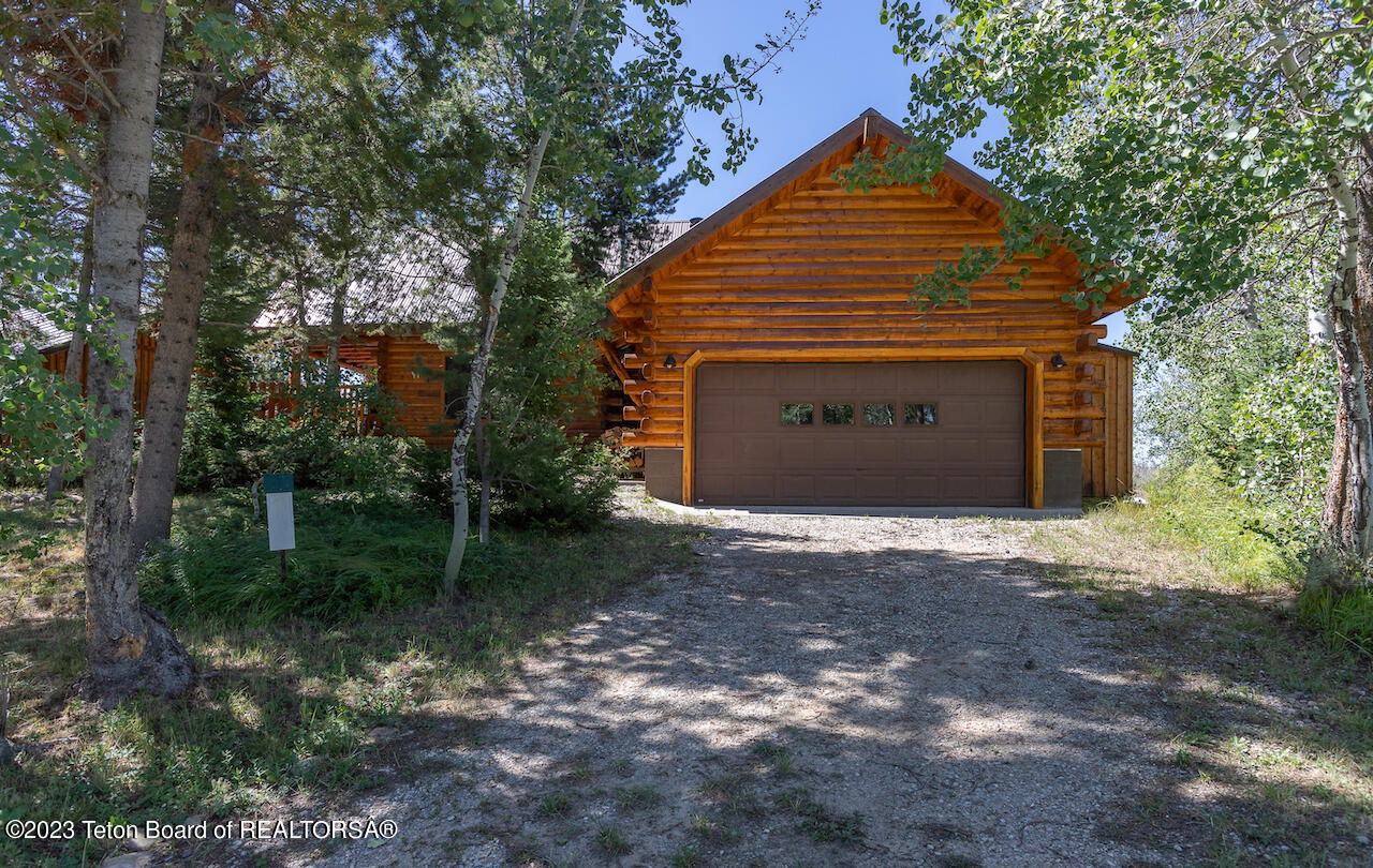 11 MOUNTAIN VIEW Drive