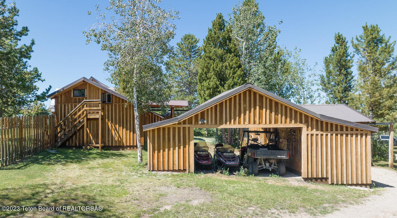 11 MOUNTAIN VIEW Drive