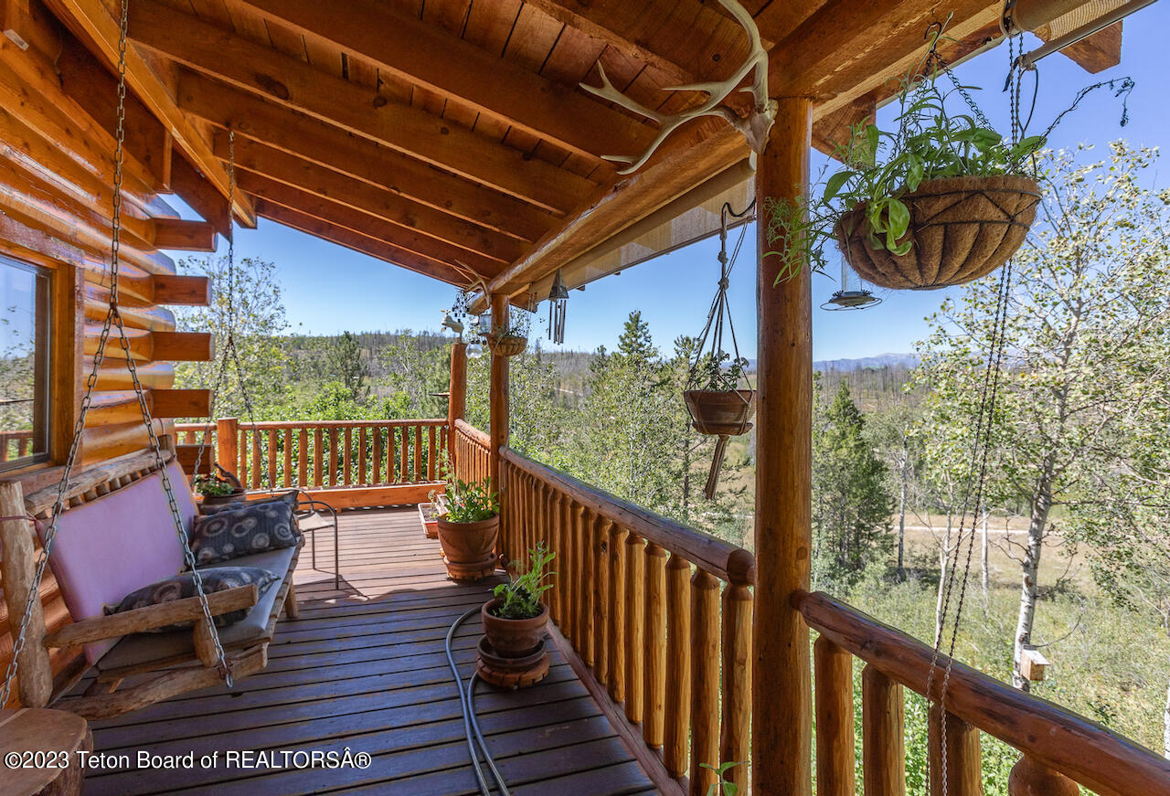 11 MOUNTAIN VIEW Drive