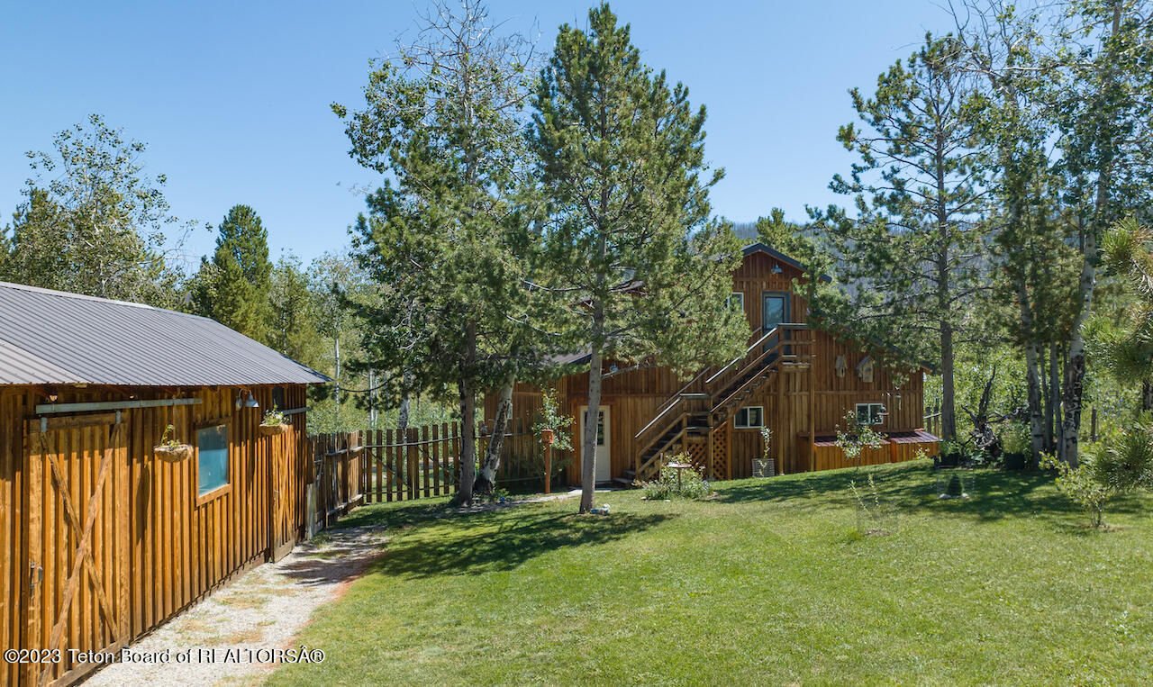 11 MOUNTAIN VIEW Drive