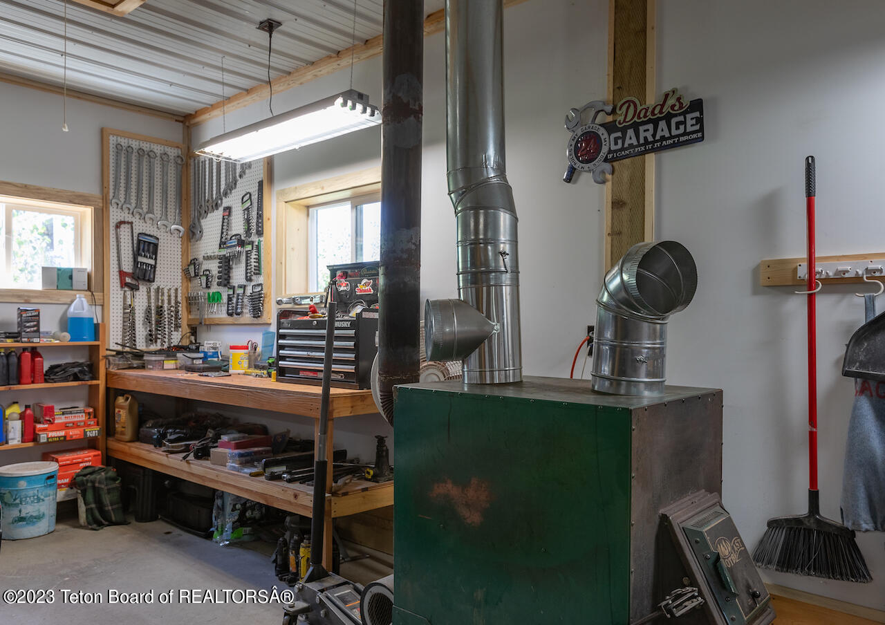 11 MOUNTAIN VIEW Drive