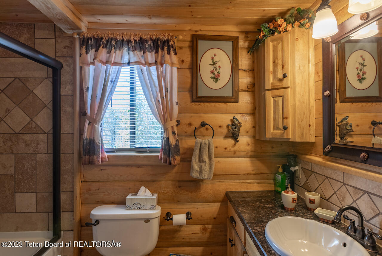 11 MOUNTAIN VIEW Drive